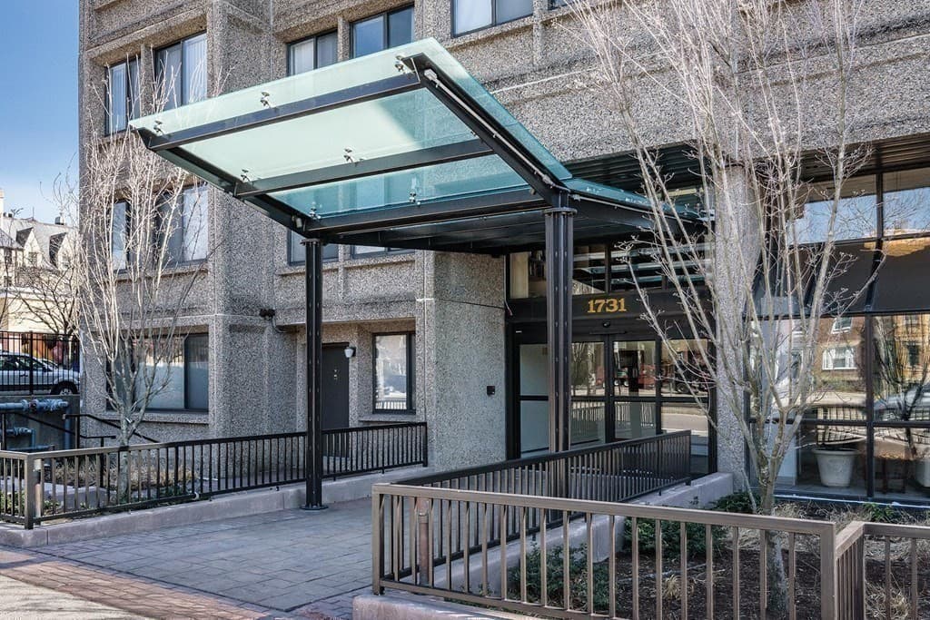 Condominium at 1731 Beacon St # 713, Brookline MA 02445, Brookline, photo 36 of 40