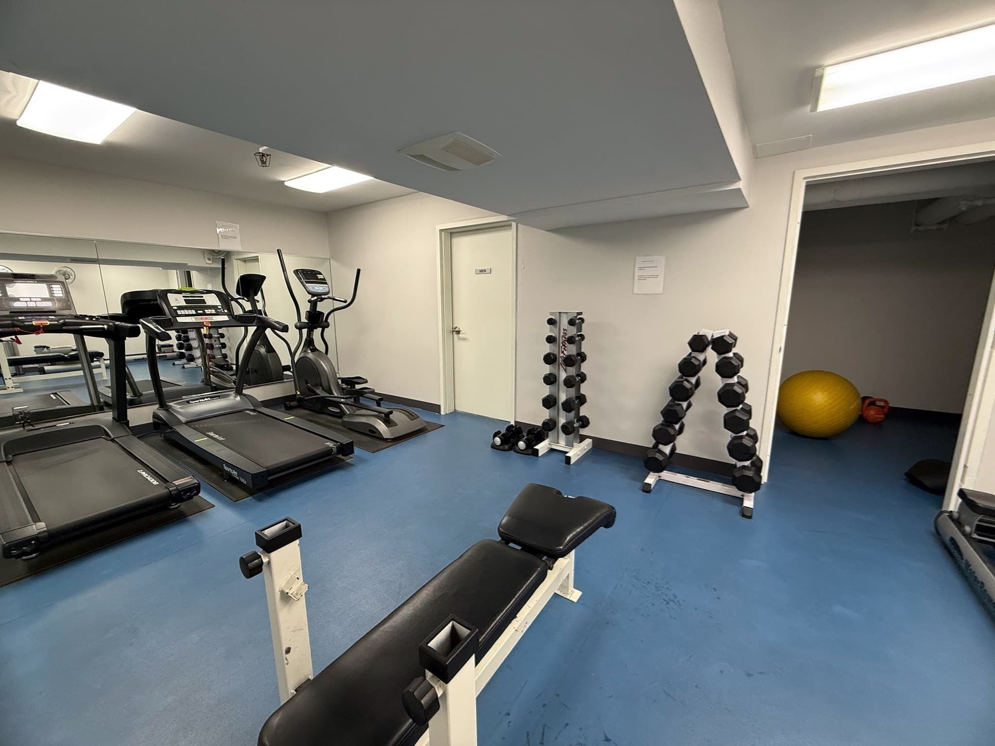 Condominium at 1731 Beacon St # 713, Brookline MA 02445, Brookline, photo 32 of 40