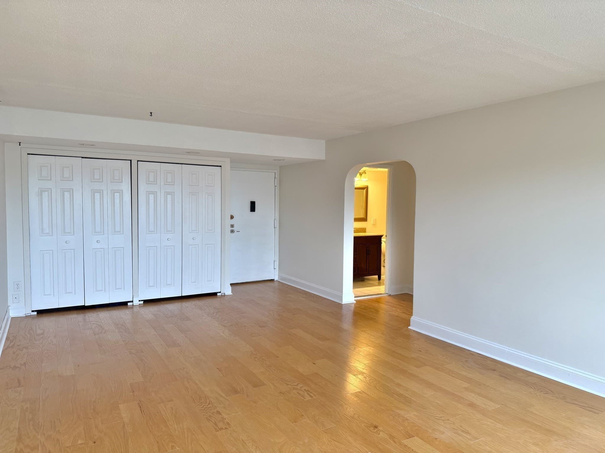 Condominium at 1731 Beacon St # 713, Brookline MA 02445, Brookline, photo 15 of 40