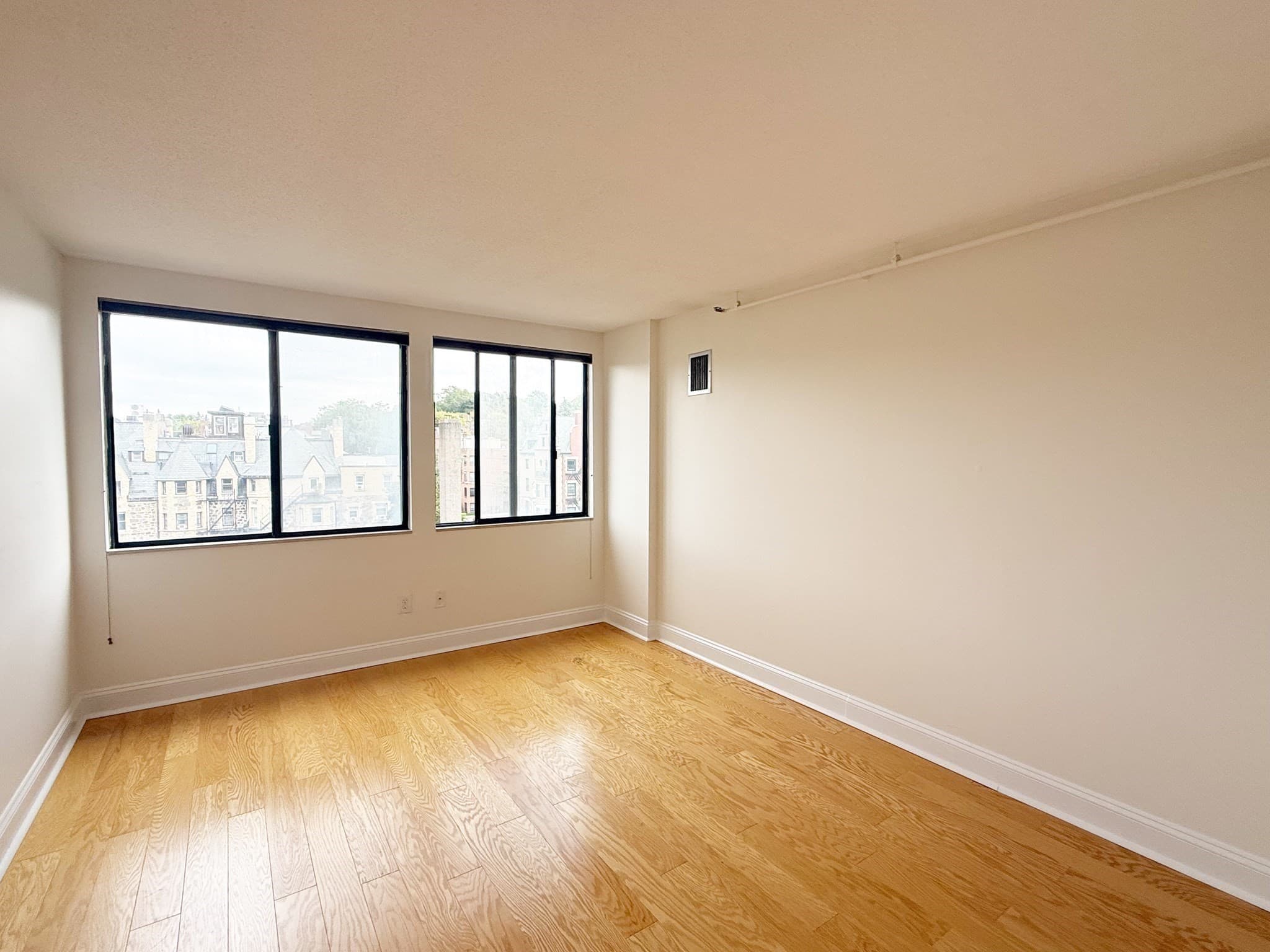 Condominium at 1731 Beacon St # 713, Brookline MA 02445, Brookline, photo 19 of 40