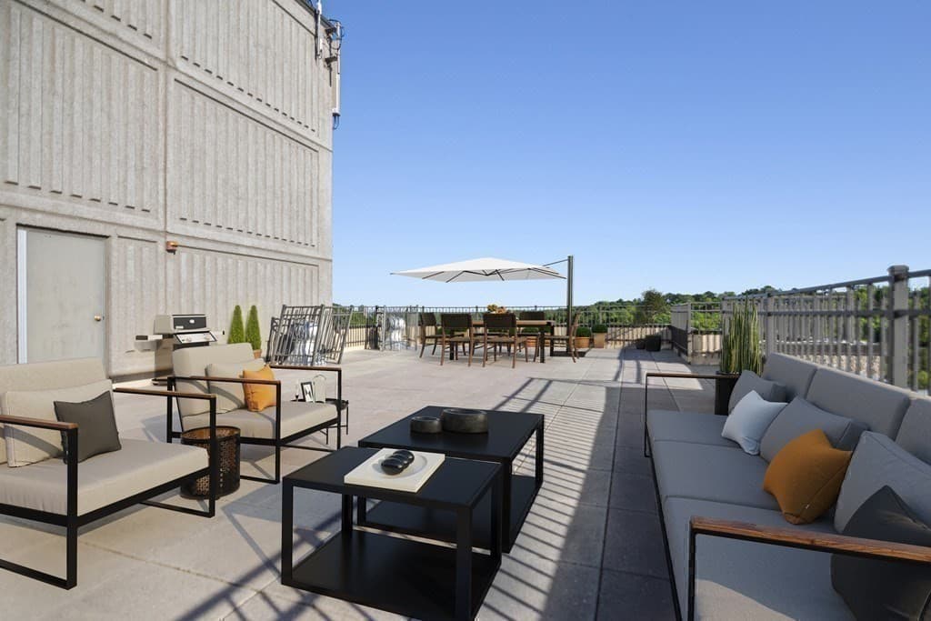 Condominium at 1731 Beacon St # 713, Brookline MA 02445, Brookline, photo 39 of 40