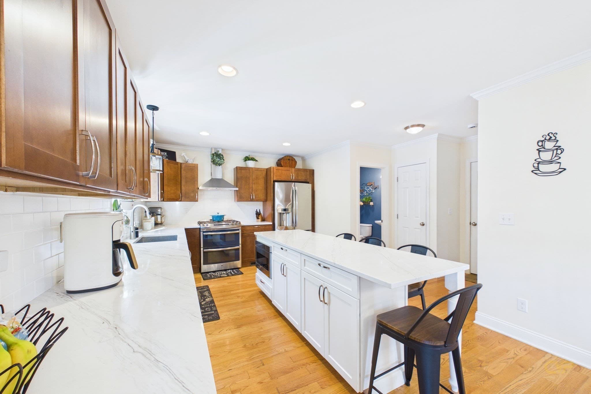 Single Family Residence at 32 Welcome St, Fairhaven MA 02719, Fairhaven, photo 8 of 30