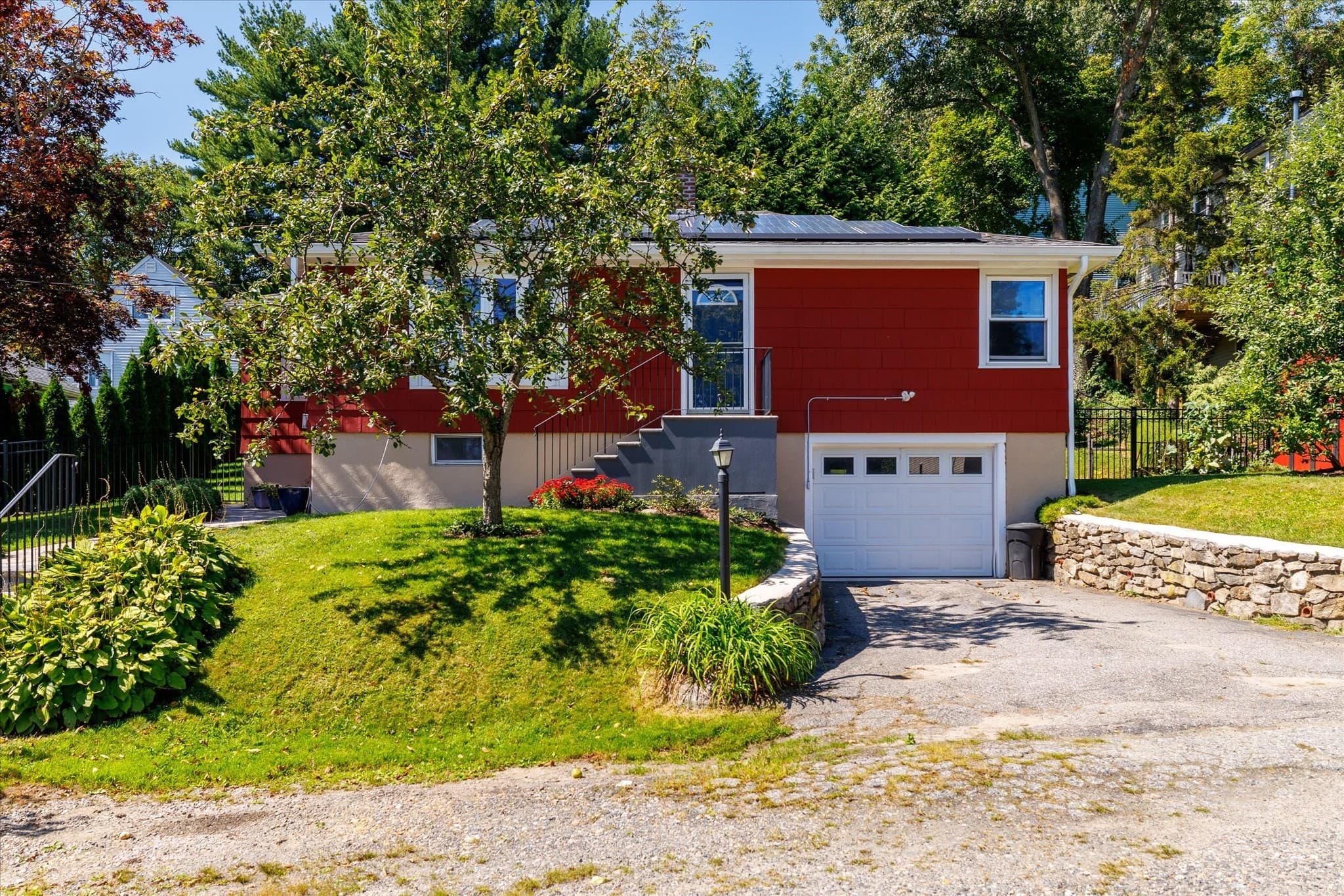 34 Evelyn St, Worcester MA 01607