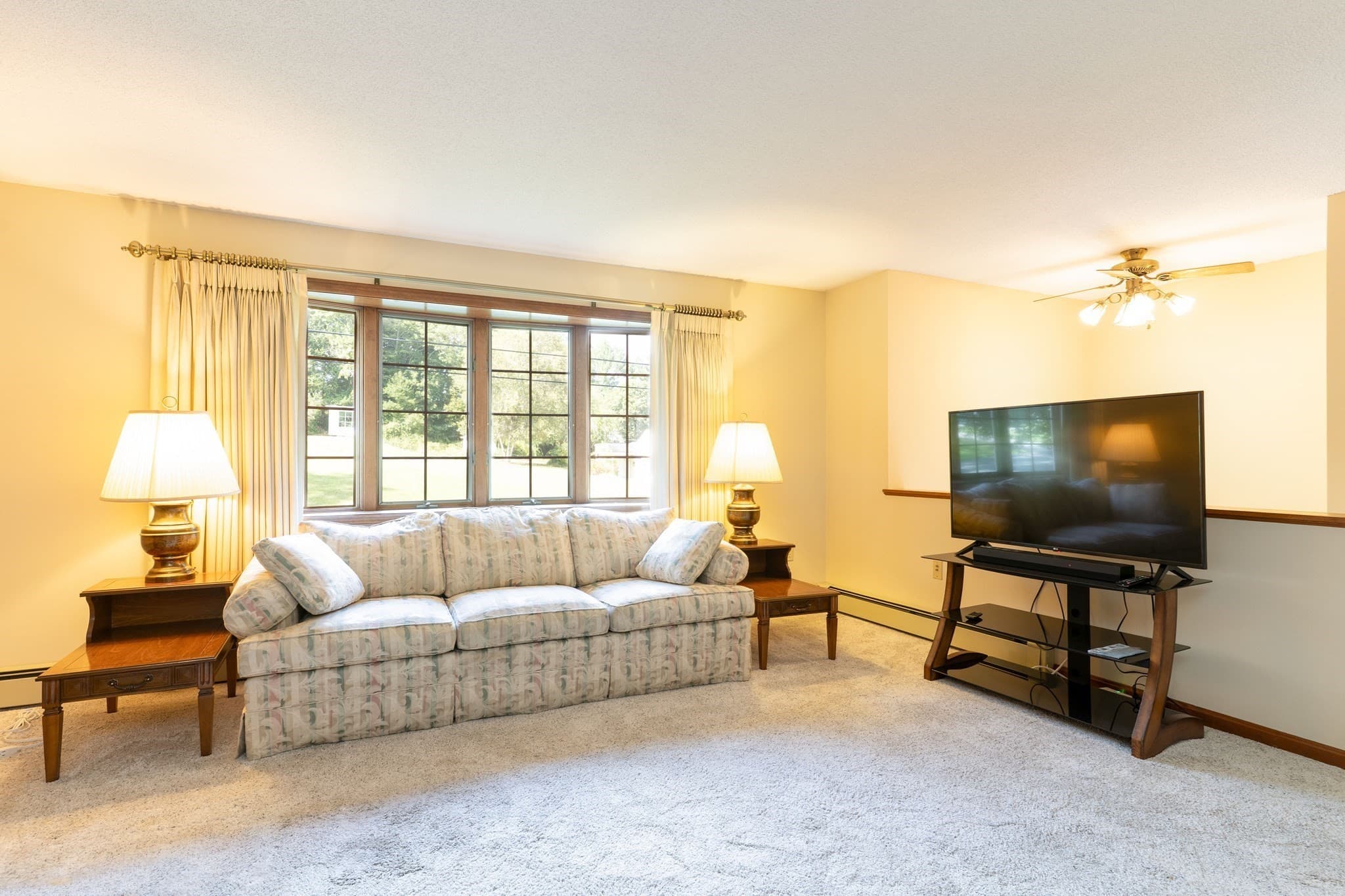 Single Family Residence at 14 Delaney Ave, Dudley MA 01571, Dudley, photo 6 of 40