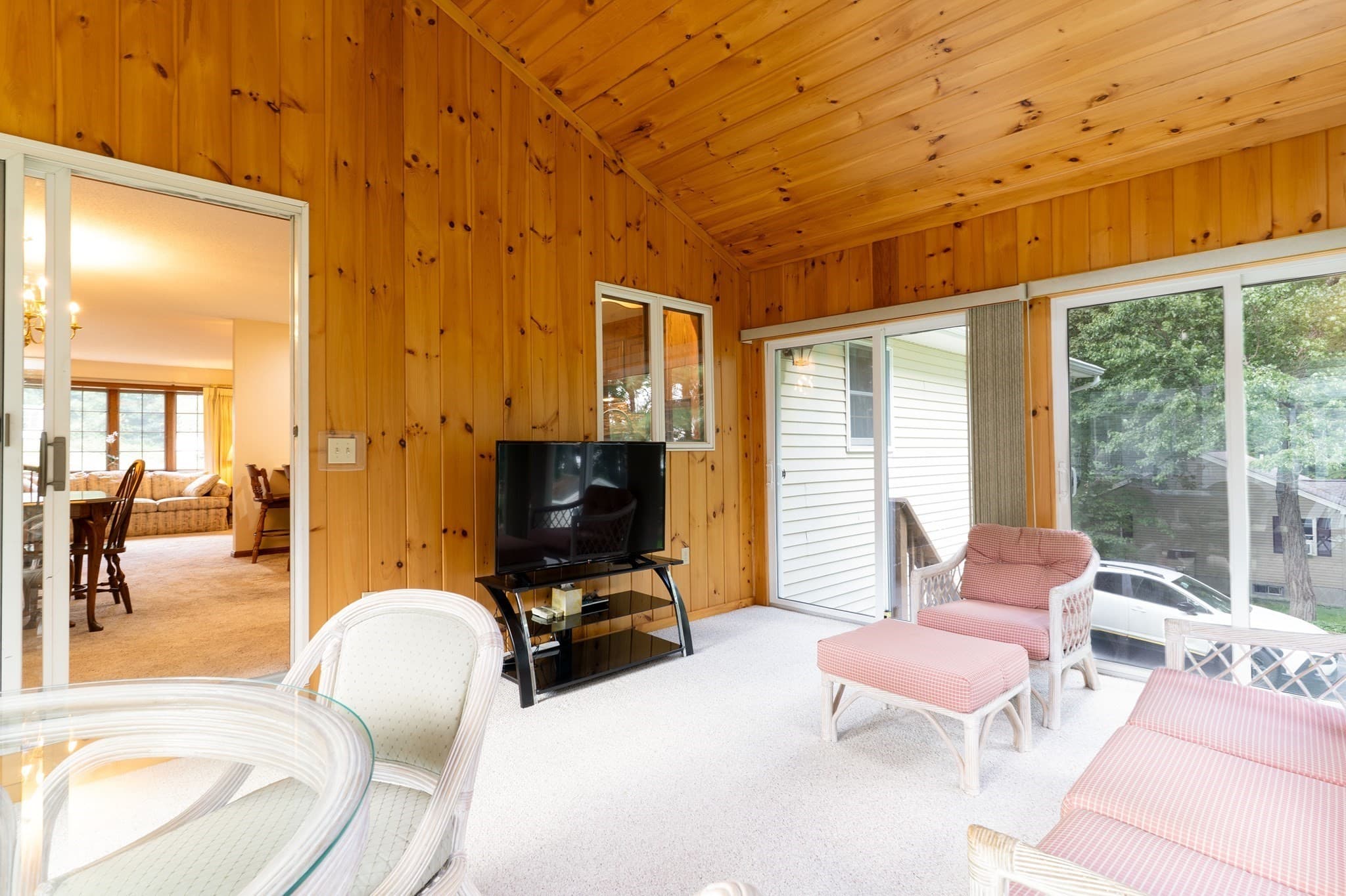 Single Family Residence at 14 Delaney Ave, Dudley MA 01571, Dudley, photo 16 of 40