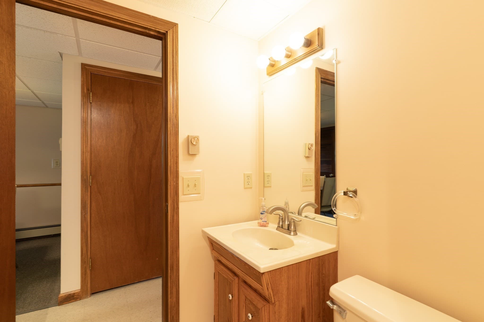 Single Family Residence at 14 Delaney Ave, Dudley MA 01571, Dudley, photo 33 of 40