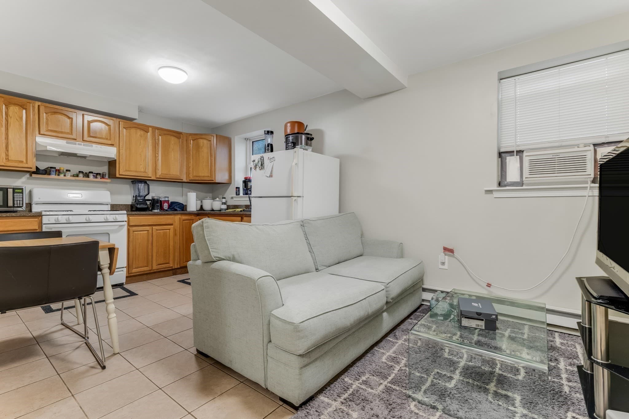 2 Family - 2 Units Up/Down at 30 Everett Ave, Somerville MA 02145, Somerville, photo 27 of 38