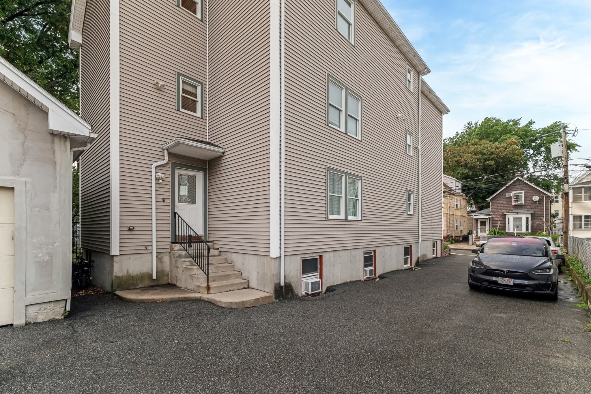 2 Family - 2 Units Up/Down at 30 Everett Ave, Somerville MA 02145, Somerville, photo 36 of 38