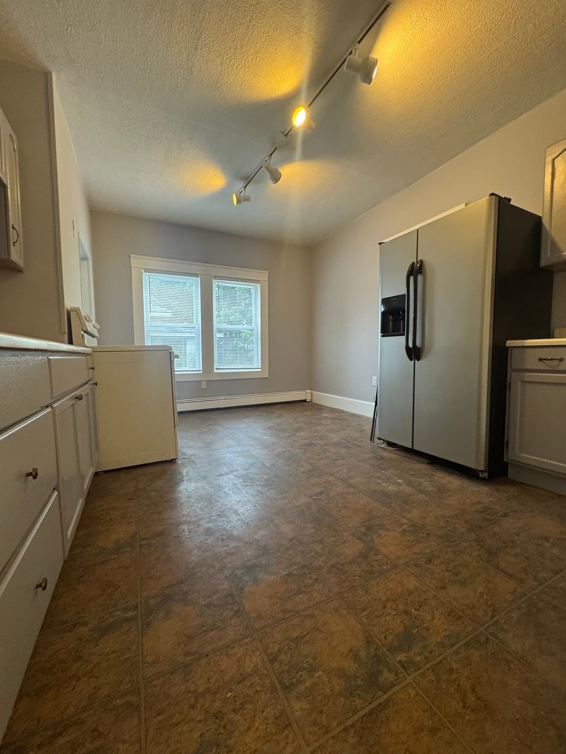 Multi Family at 3 Lynn Street, Fitchburg MA 01420, Fitchburg, photo 6 of 12
