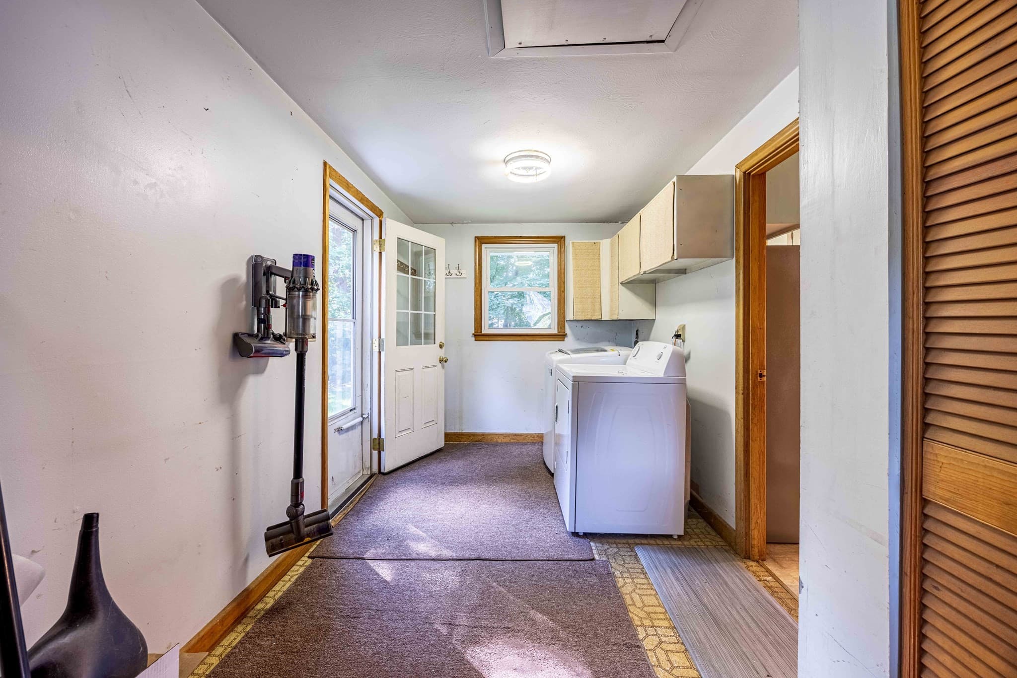 Single Family Residence at 4 Virginia Road, Medway MA 02053, Medway, photo 17 of 37