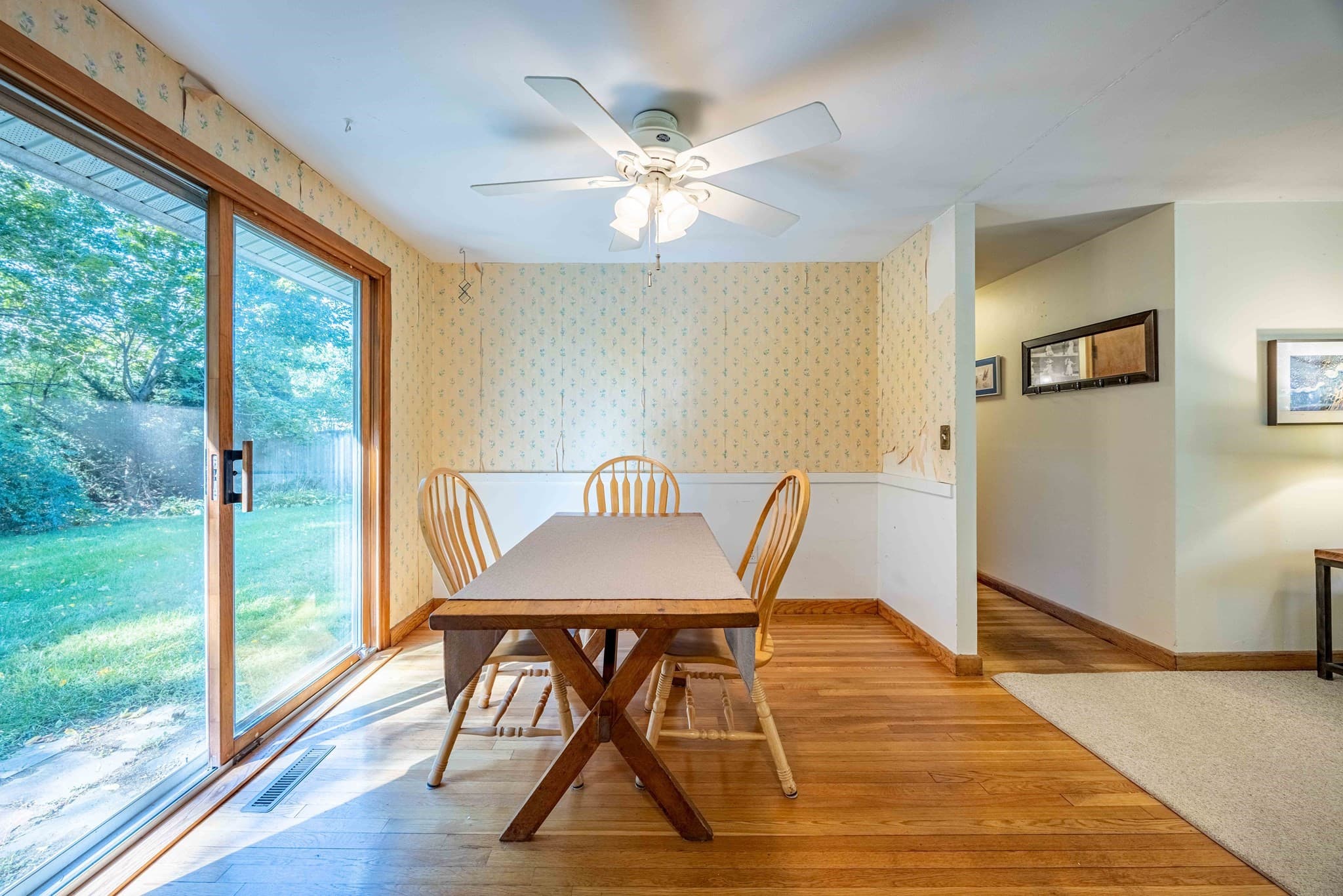 Single Family Residence at 4 Virginia Road, Medway MA 02053, Medway, photo 11 of 37