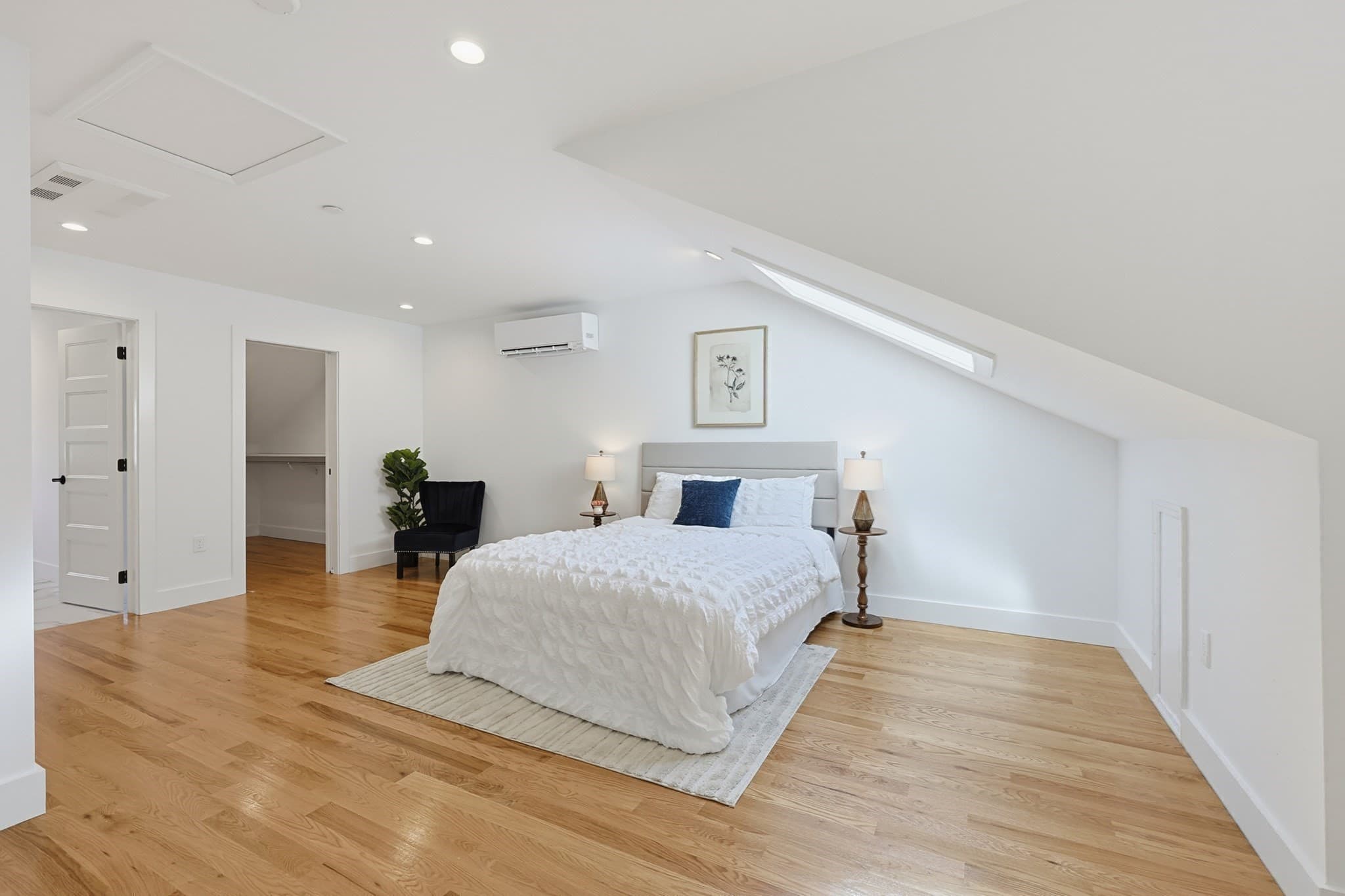 Condominium at 34 Linwood Ave # 34, Melrose MA 02176, Melrose, photo 27 of 42