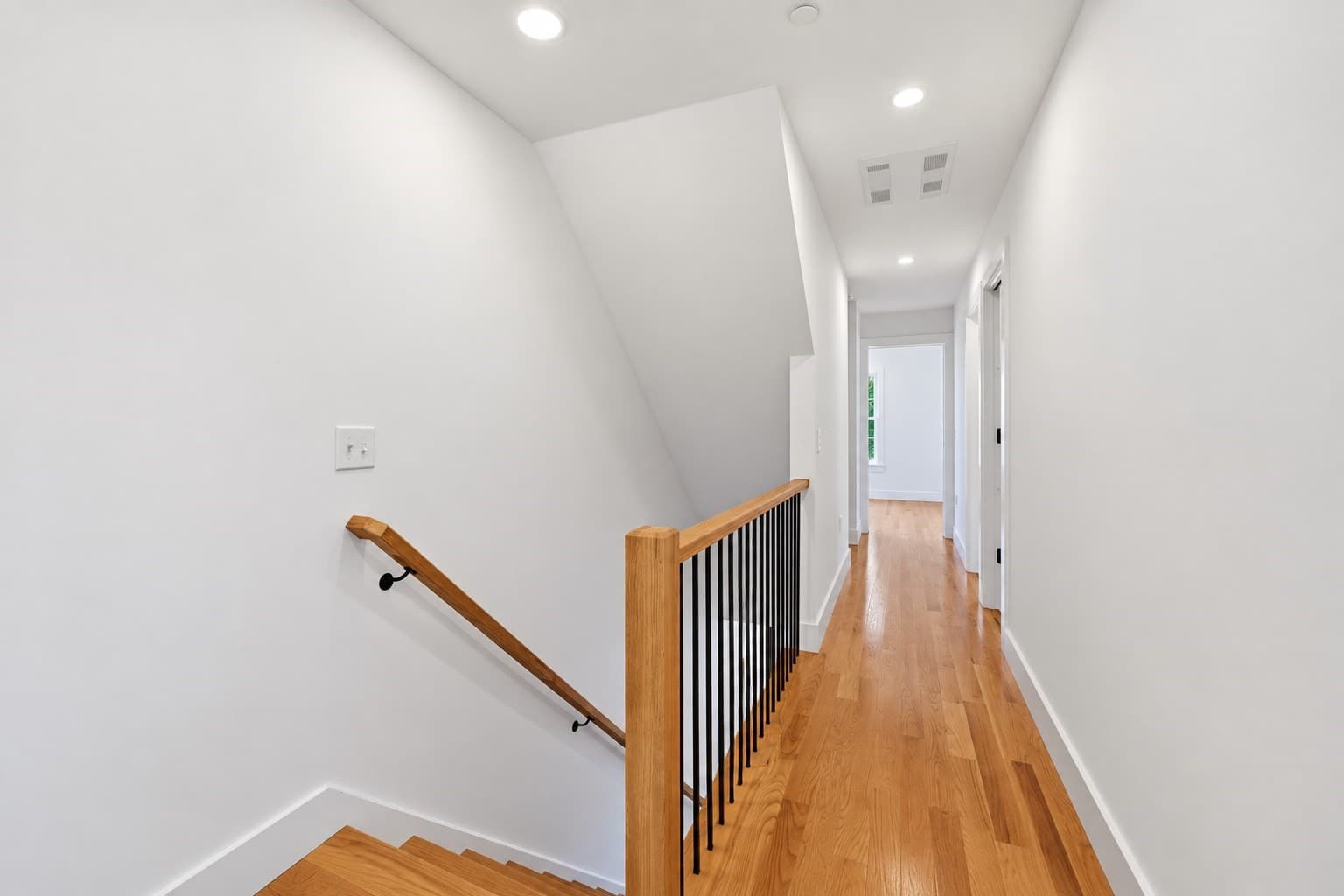 Condominium at 34 Linwood Ave # 34, Melrose MA 02176, Melrose, photo 15 of 42