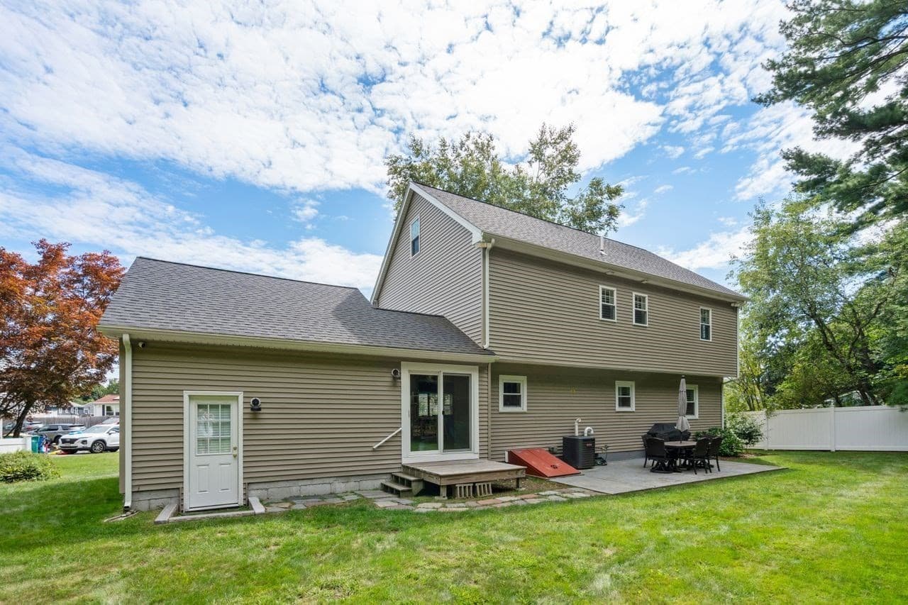 Single Family Residence at 72 Bornwood Drive, Norwood MA 02062, Norwood, photo 22 of 25