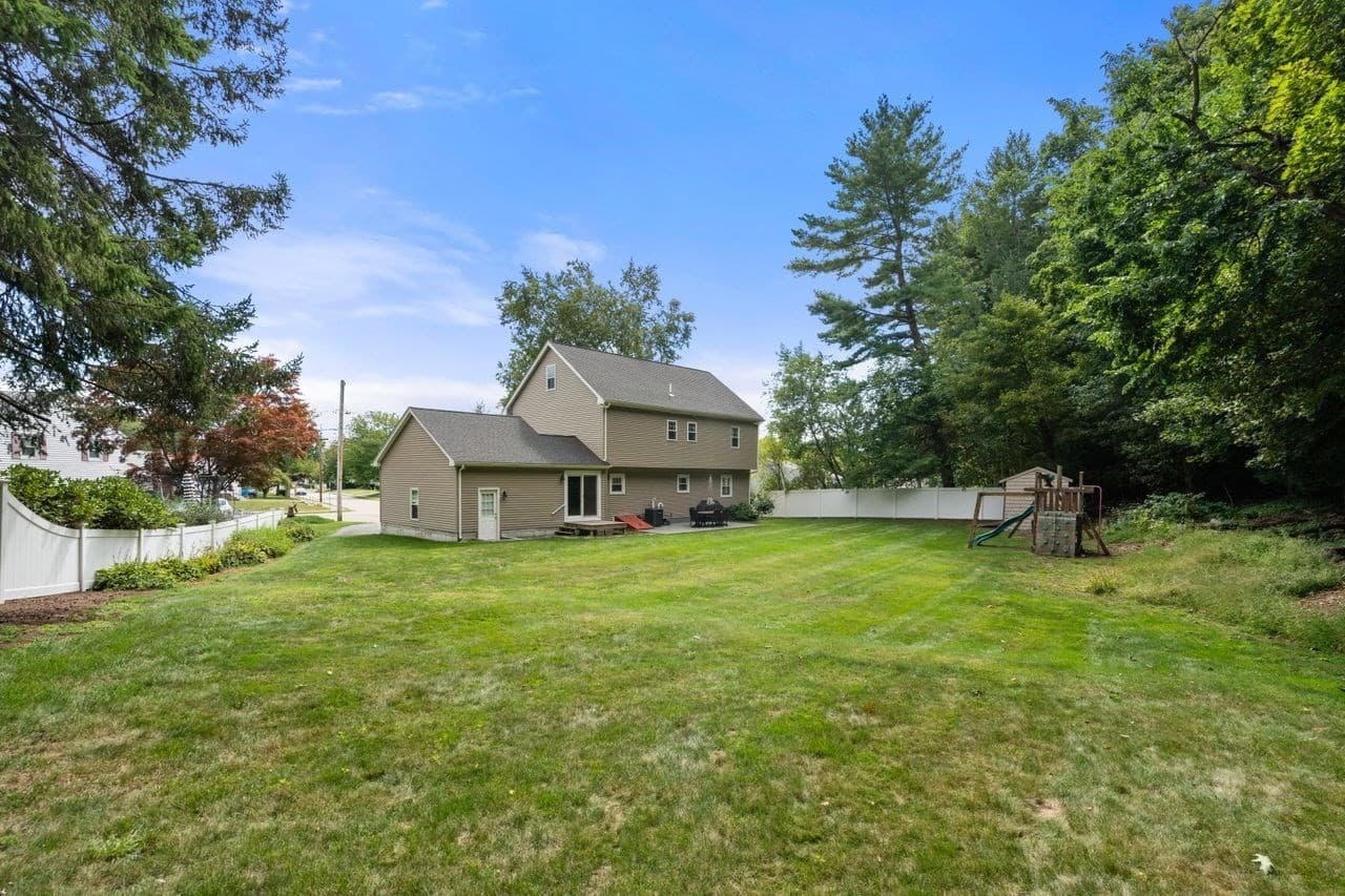 Single Family Residence at 72 Bornwood Drive, Norwood MA 02062, Norwood, photo 24 of 25