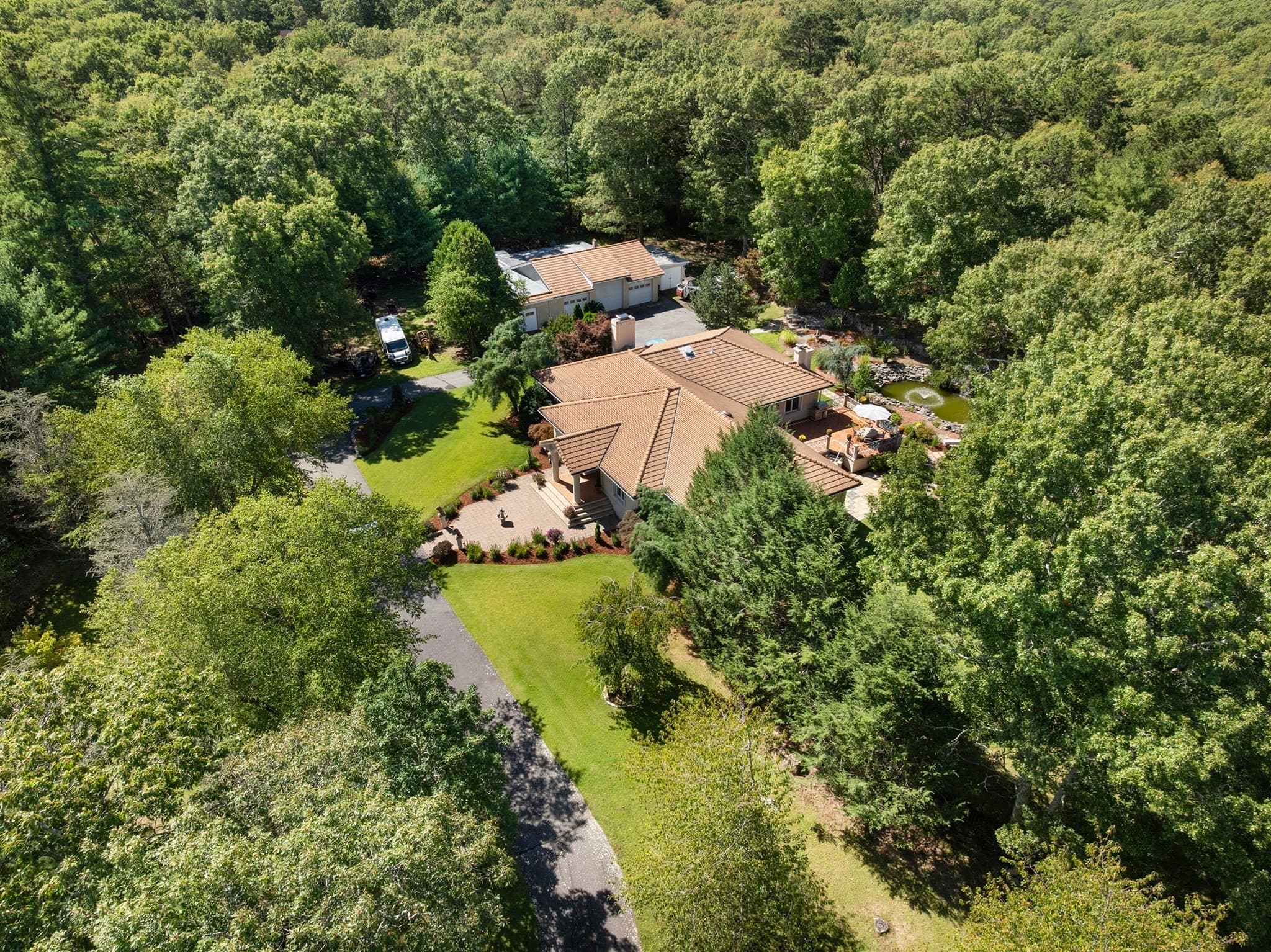 Single Family Residence at 22 Brook View Dr, Scituate RI 02831, Scituate, photo 37 of 41