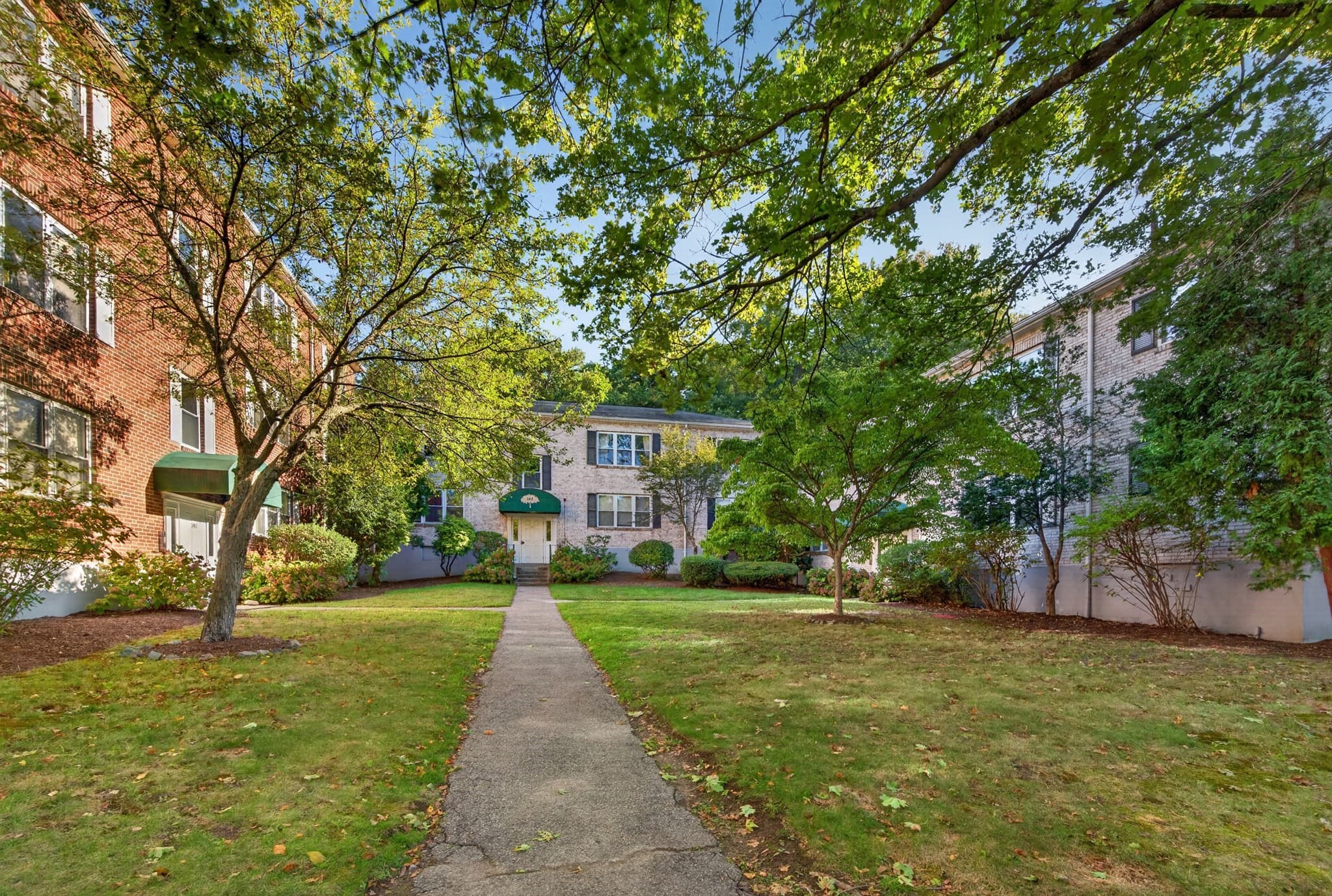 Condominium at 148 Newton Street # 2, Boston MA 02135, photo 29 of 37