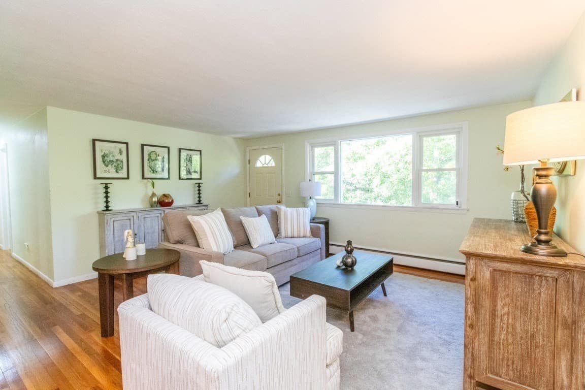 Single Family Residence at 32 Vfw Pkwy, Boston MA 02467, Boston, photo 3 of 19