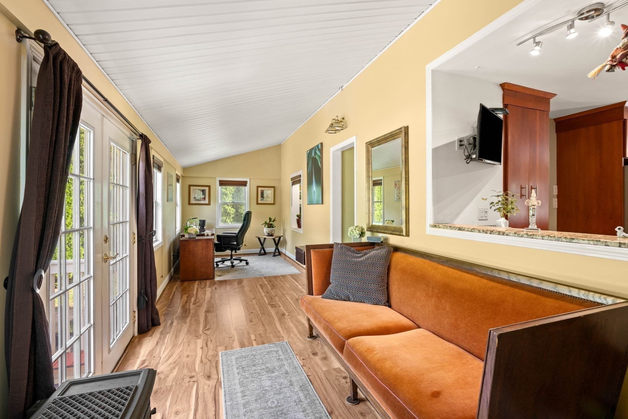 Single Family Residence at 52 Thornton Ave, Methuen MA 01844, Methuen, photo 12 of 32