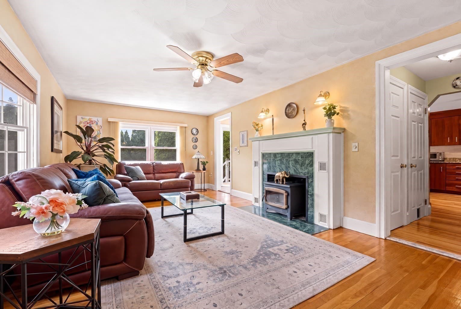Single Family Residence at 52 Thornton Ave, Methuen MA 01844, Methuen, photo 9 of 32