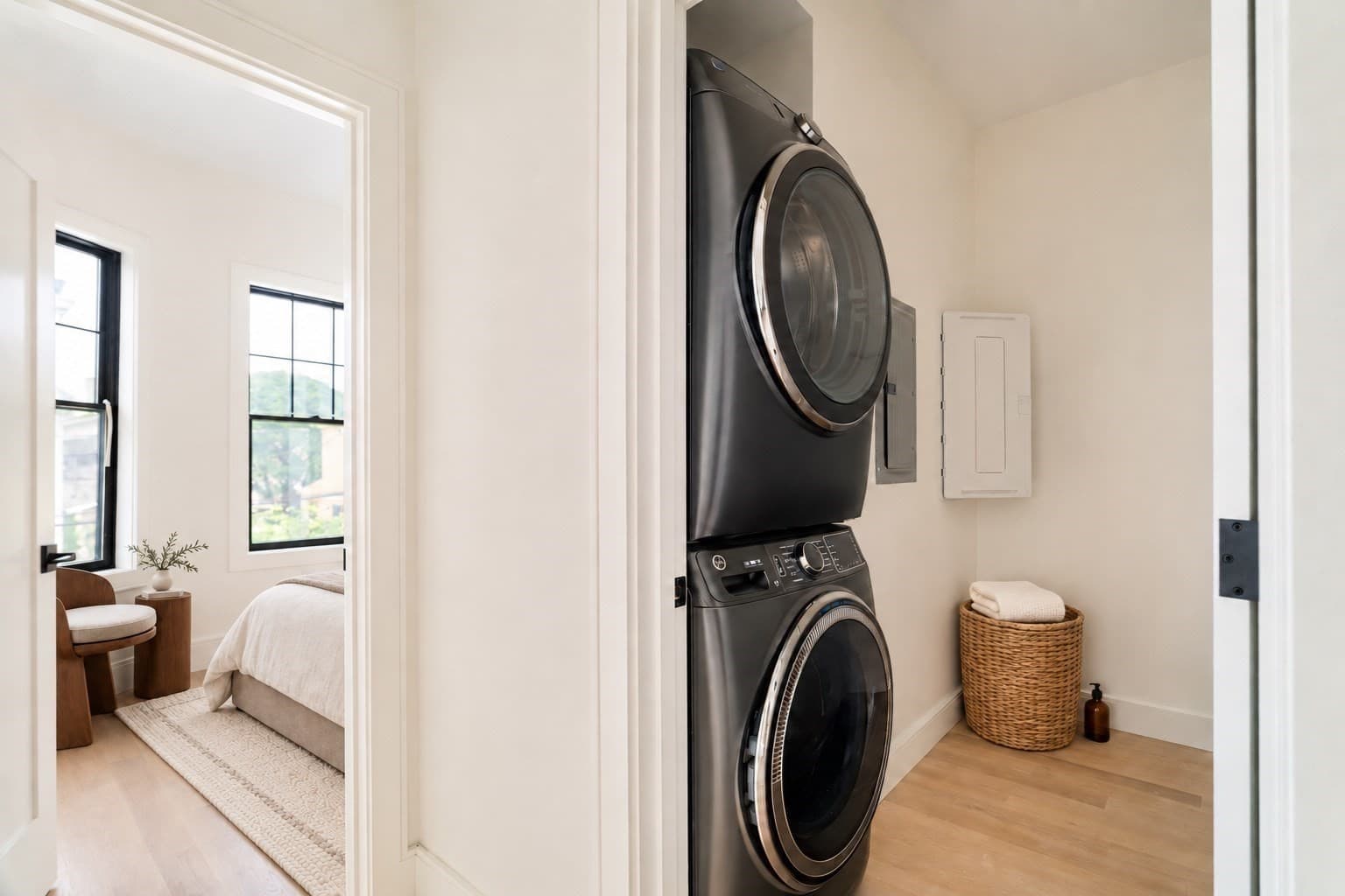 Condominium at 387 Norfolk St # 2, Cambridge MA 02139, Cambridge, photo 17 of 22