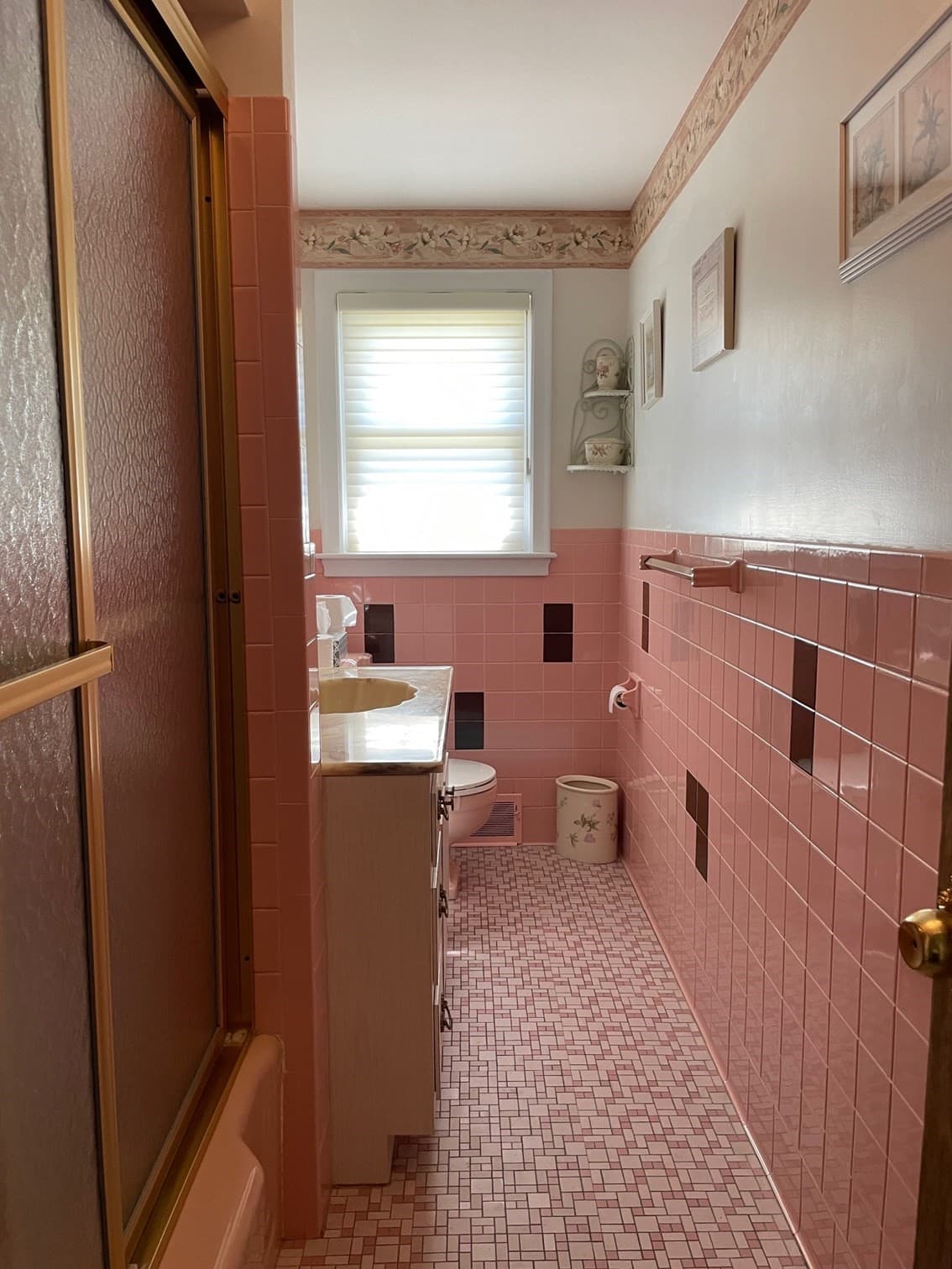 Single Family Residence at 4 Sunset Drive, Randolph MA 02368, Randolph, photo 16 of 16