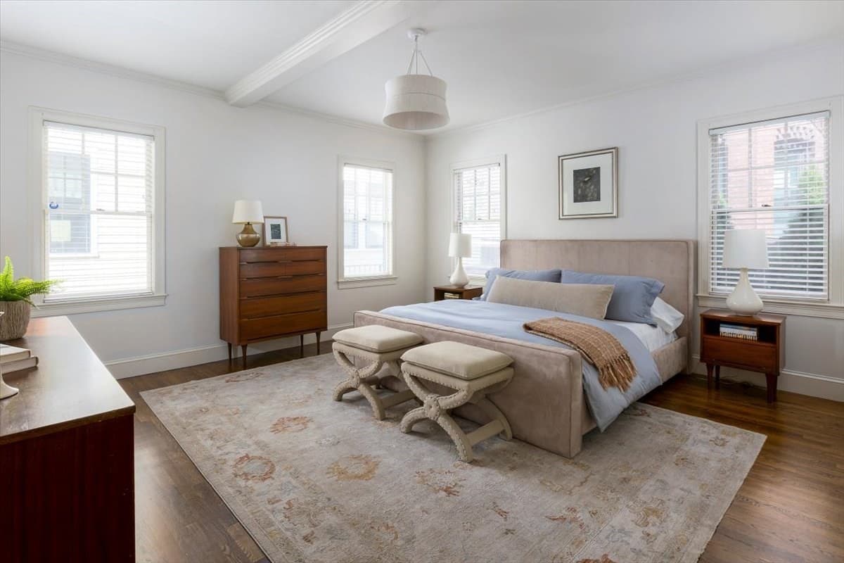 Condominium at 17 Davis Ave. # 1, Brookline MA 02445, Brookline, photo 7 of 17