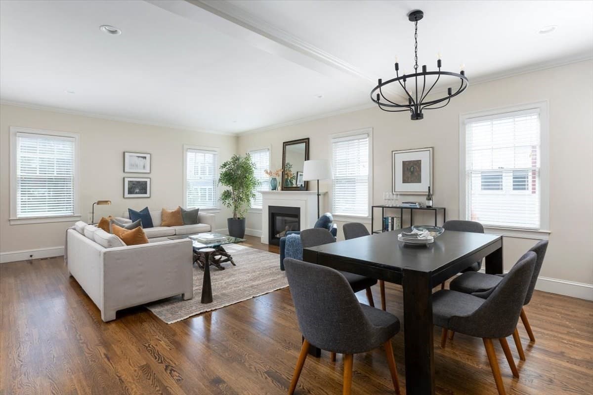 Condominium at 17 Davis Ave. # 1, Brookline MA 02445, Brookline, photo 3 of 17