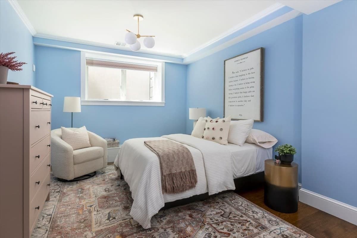 Condominium at 17 Davis Ave. # 1, Brookline MA 02445, Brookline, photo 15 of 17