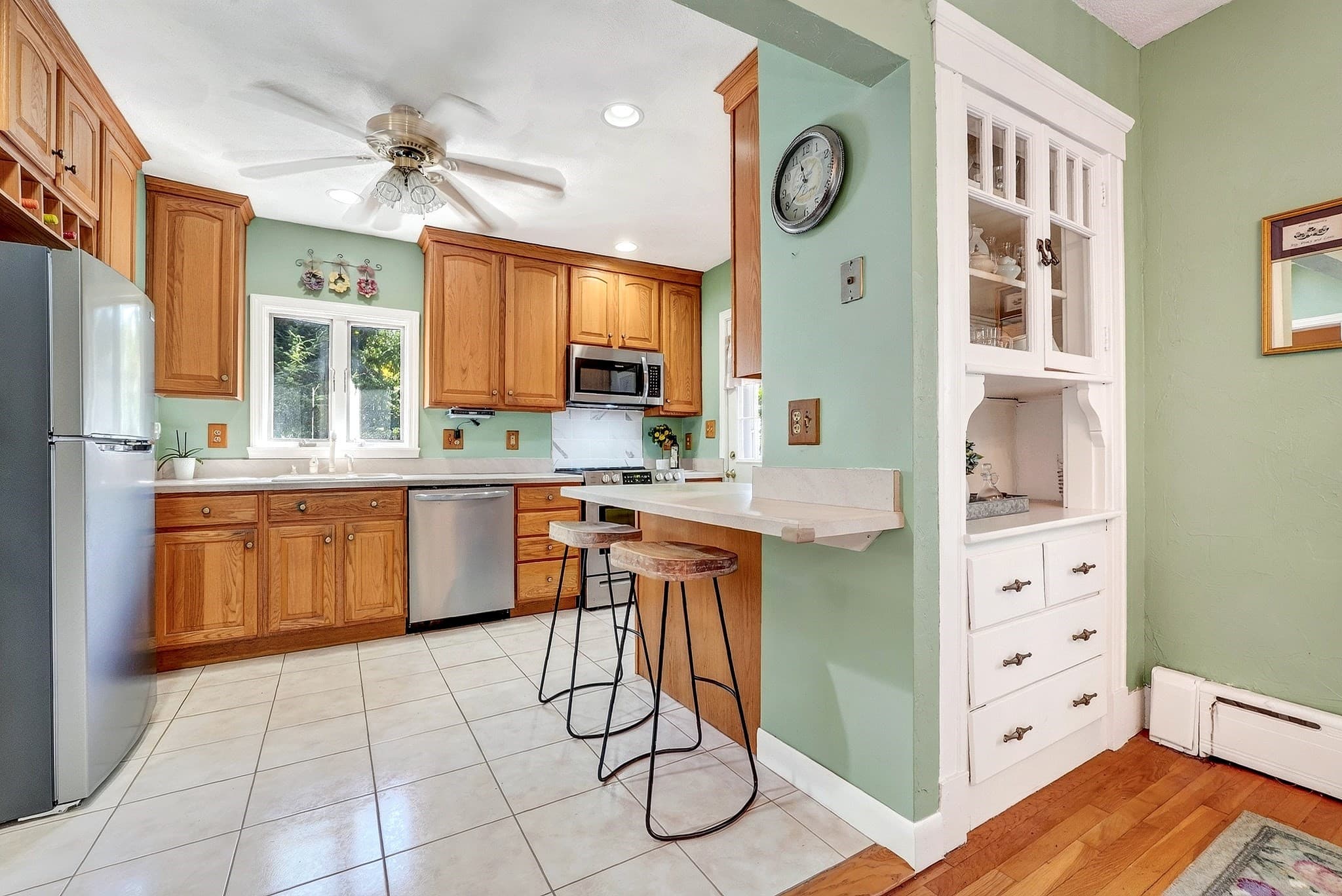 Single Family Residence at 9 Cottage Street, Melrose MA 02176, Melrose, photo 10 of 41