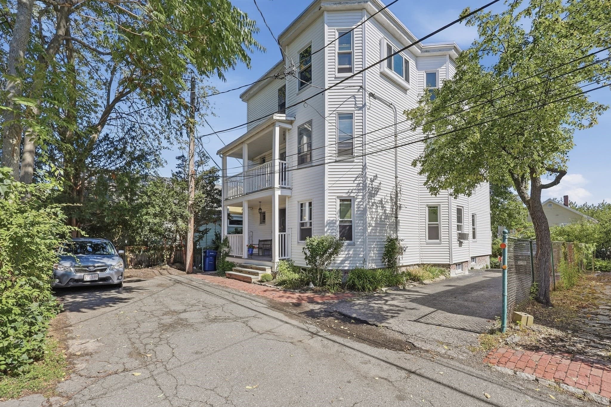 Condominium at 17 Locust Terrace # 1, Cambridge MA 02138, Cambridge, photo 2 of 24