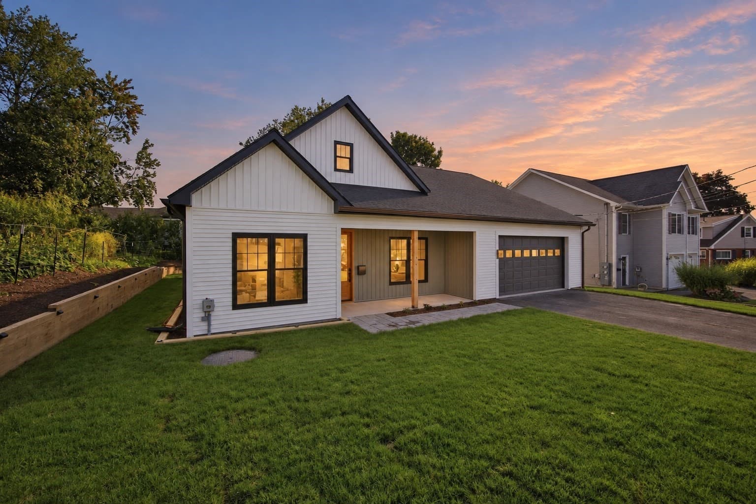 15 Mckinley Ave, South Hadley MA 01075