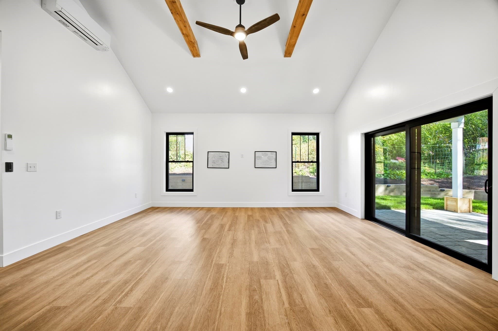 Single Family Residence at 15 Mckinley Ave, South Hadley MA 01075, South Hadley, photo 10 of 42