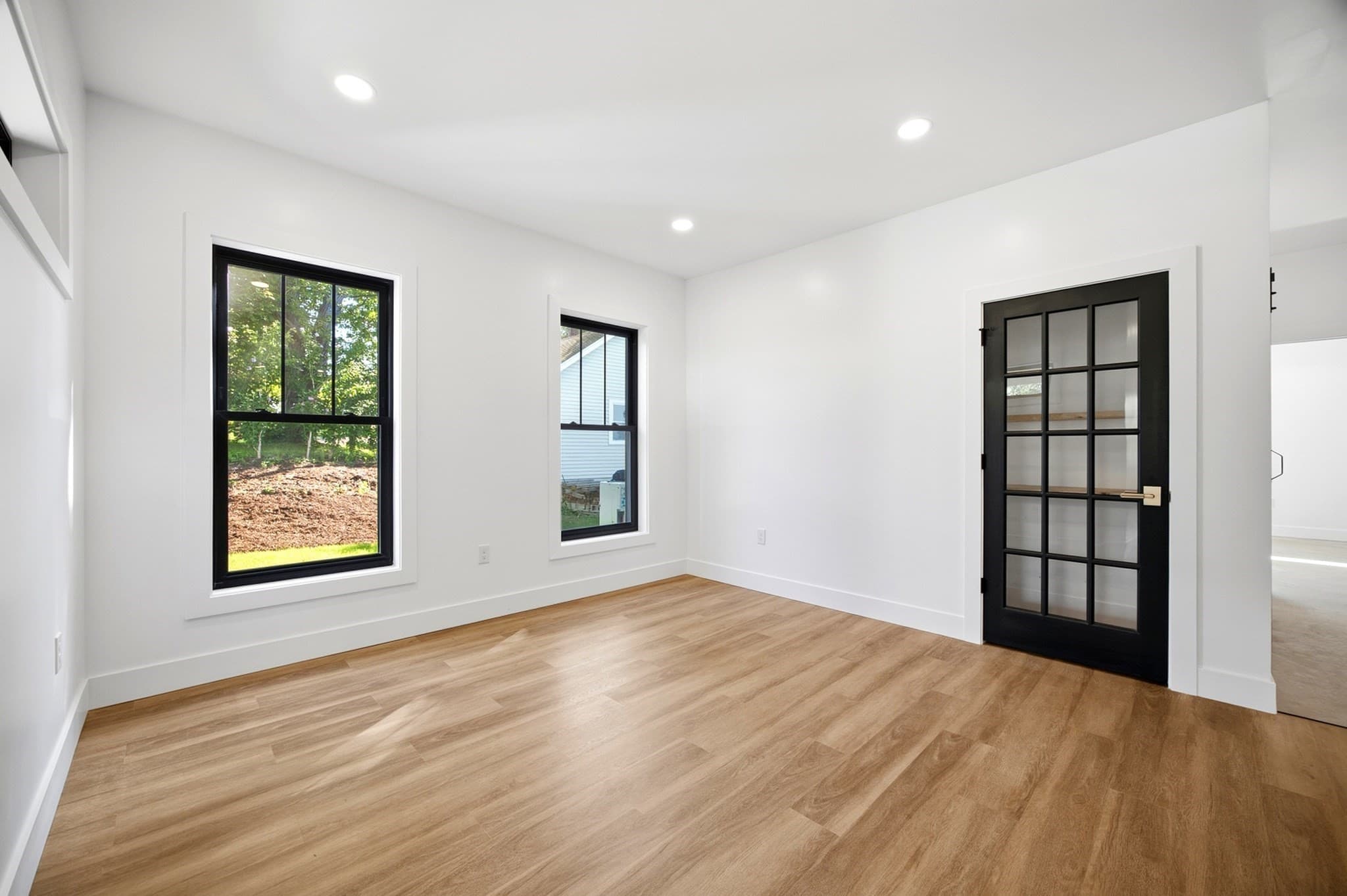 Single Family Residence at 15 Mckinley Ave, South Hadley MA 01075, South Hadley, photo 19 of 42