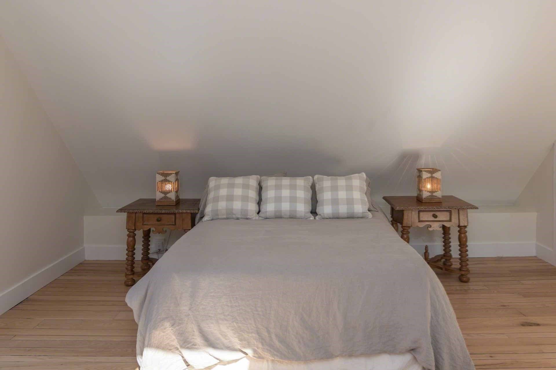 Single Family Residence at 99 The Boulevard, Edgartown MA 02539, Edgartown, photo 15 of 37