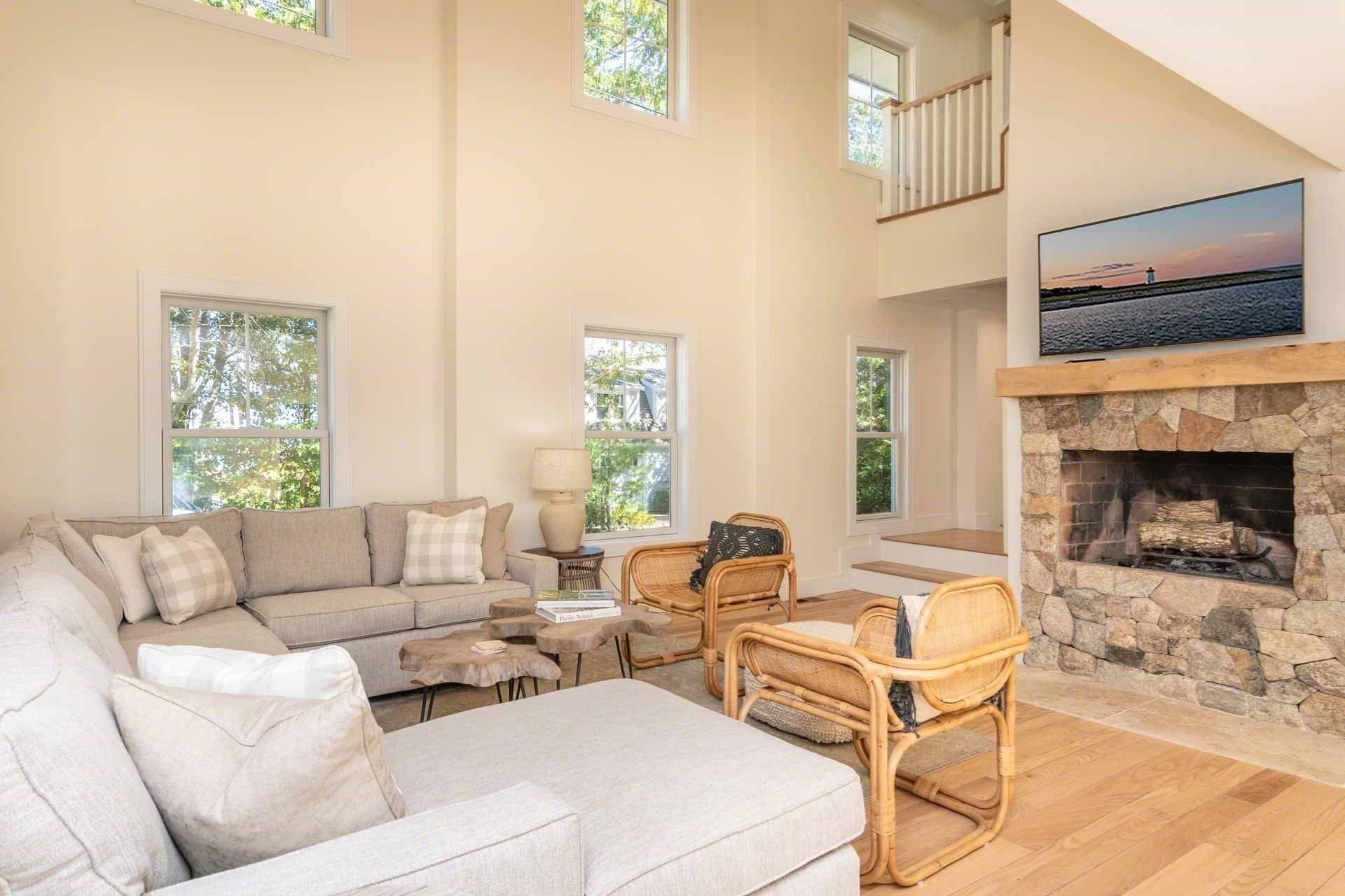 Single Family Residence at 99 The Boulevard, Edgartown MA 02539, Edgartown, photo 4 of 37