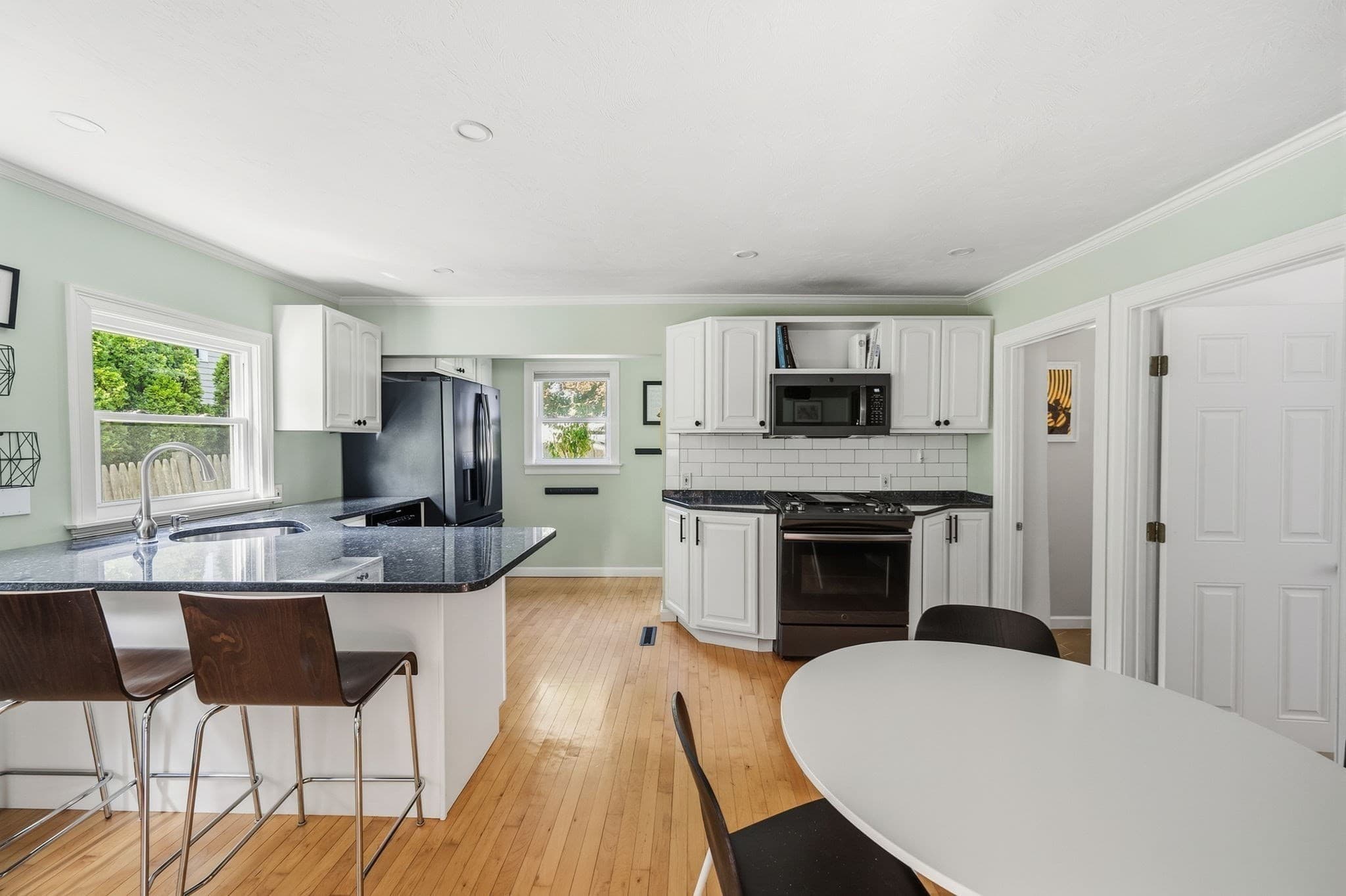 Single Family Residence at 11 Wood Street, Plymouth MA 02360, Plymouth, photo 4 of 35