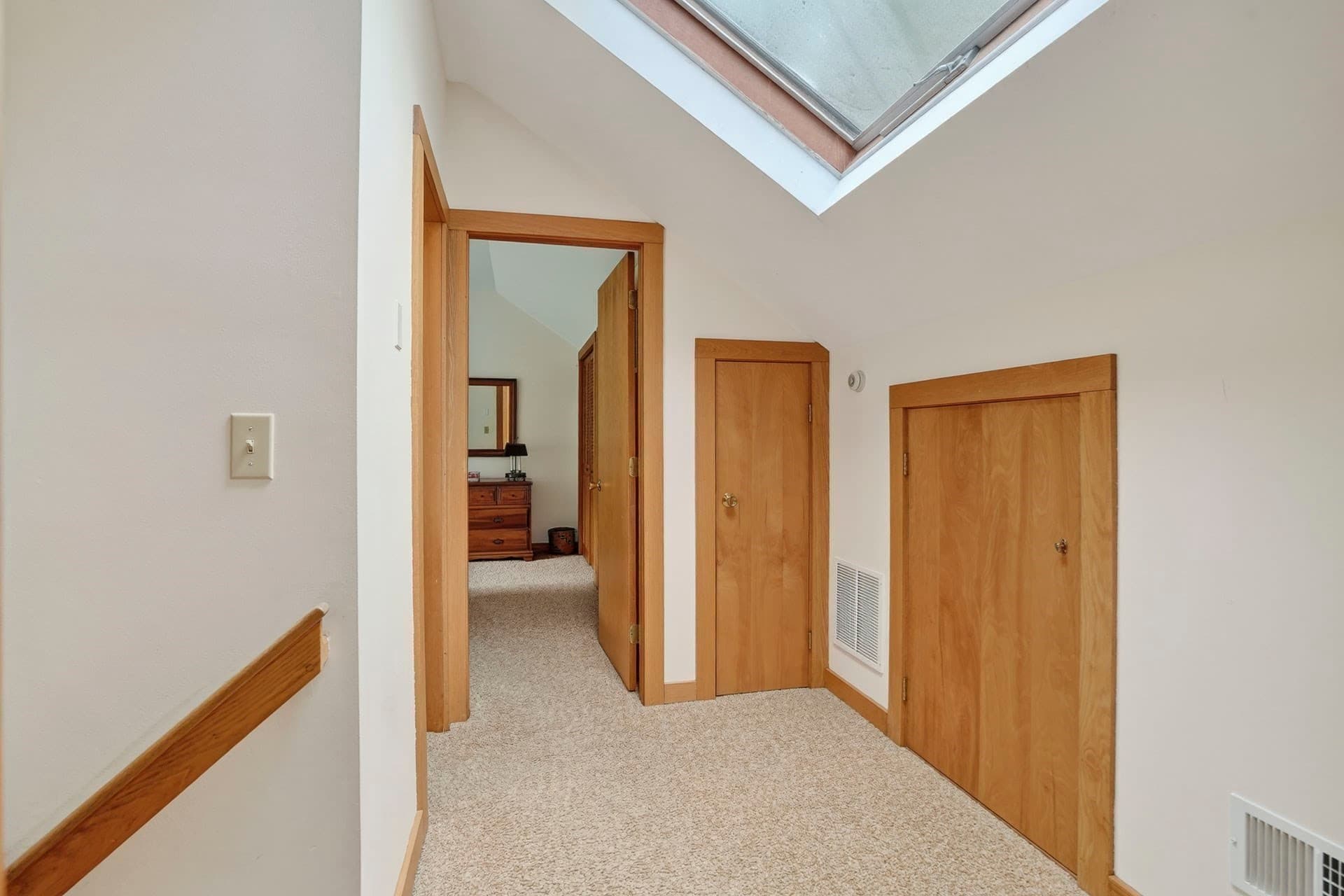Single Family Residence at 20 Hidden Cove, Oak Bluffs MA 02557, photo 22 of 41