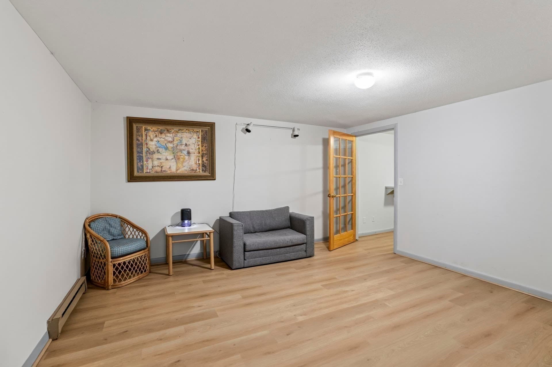Single Family Residence at 14 High Meadow Ln, Oak Bluffs MA 02557, photo 32 of 39