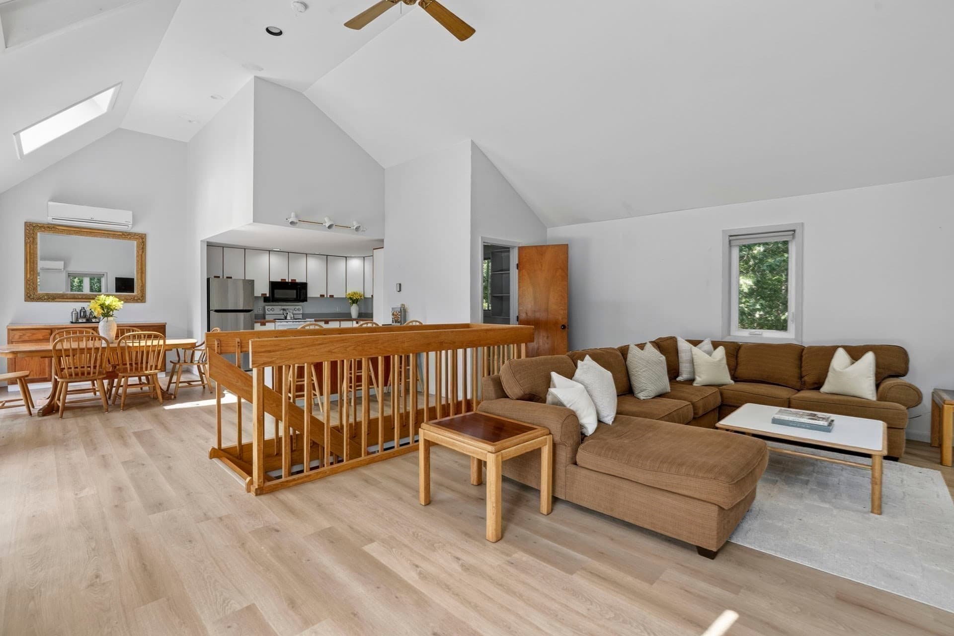 Single Family Residence at 14 High Meadow Ln, Oak Bluffs MA 02557, photo 15 of 39