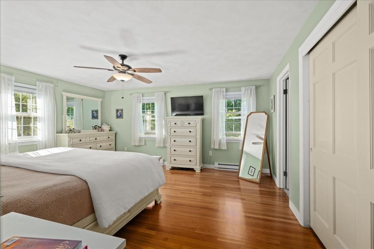 Single Family Residence at 4 Robertson Rd, Auburn MA 01501, Auburn, photo 26 of 42