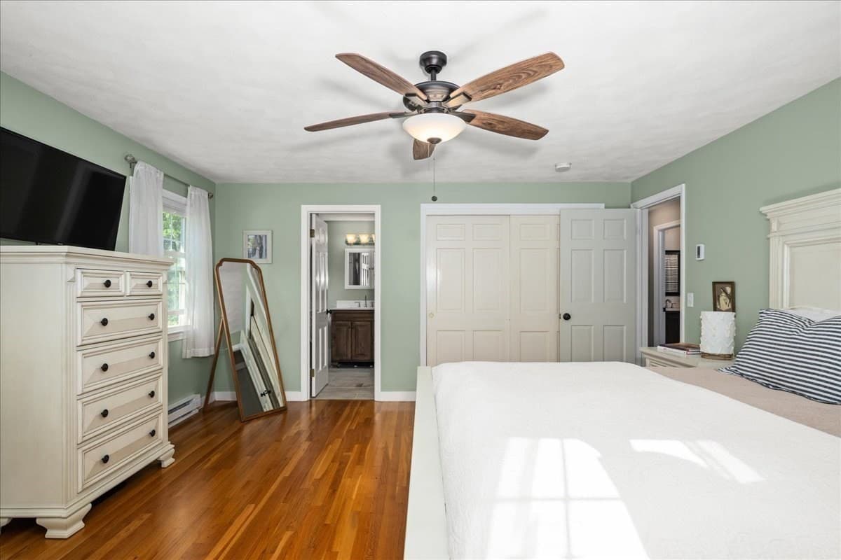 Single Family Residence at 4 Robertson Rd, Auburn MA 01501, Auburn, photo 24 of 42