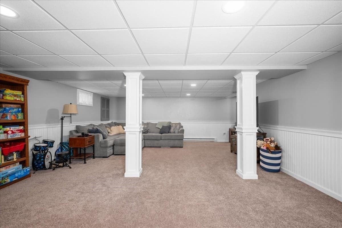 Single Family Residence at 4 Robertson Rd, Auburn MA 01501, Auburn, photo 34 of 42