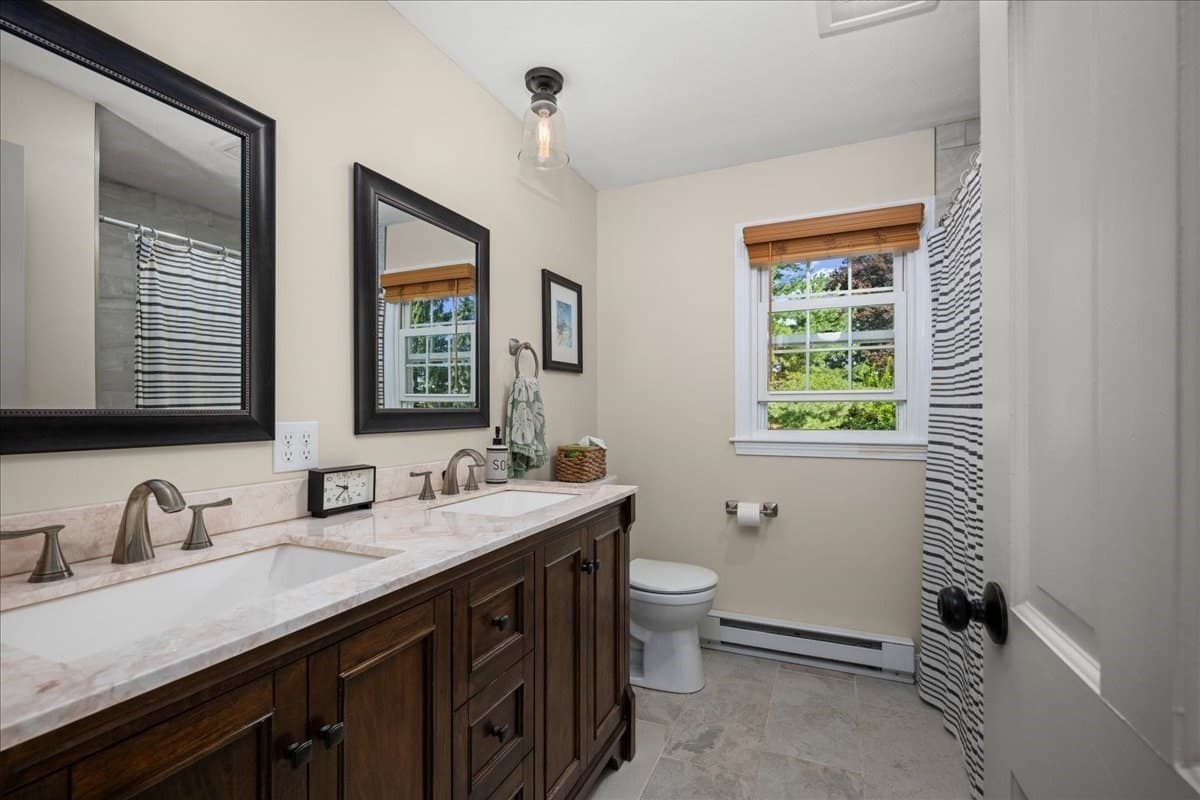 Single Family Residence at 4 Robertson Rd, Auburn MA 01501, Auburn, photo 29 of 42