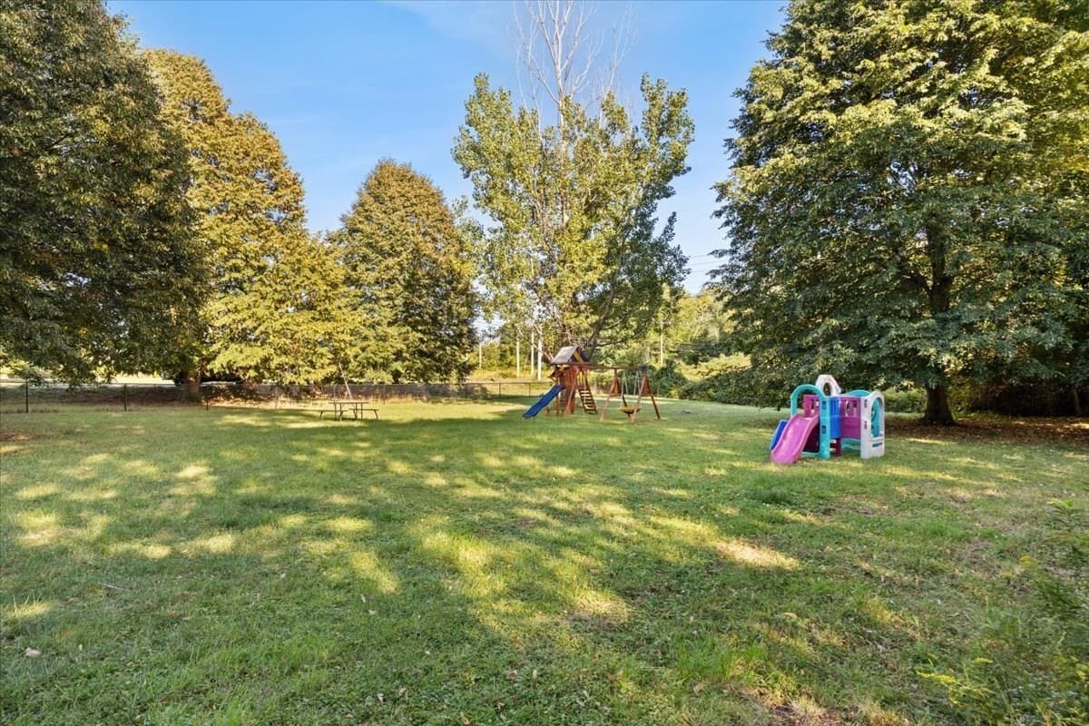 Single Family Residence at 337 Thatcher Street, Brockton MA 02302, Brockton, photo 5 of 41