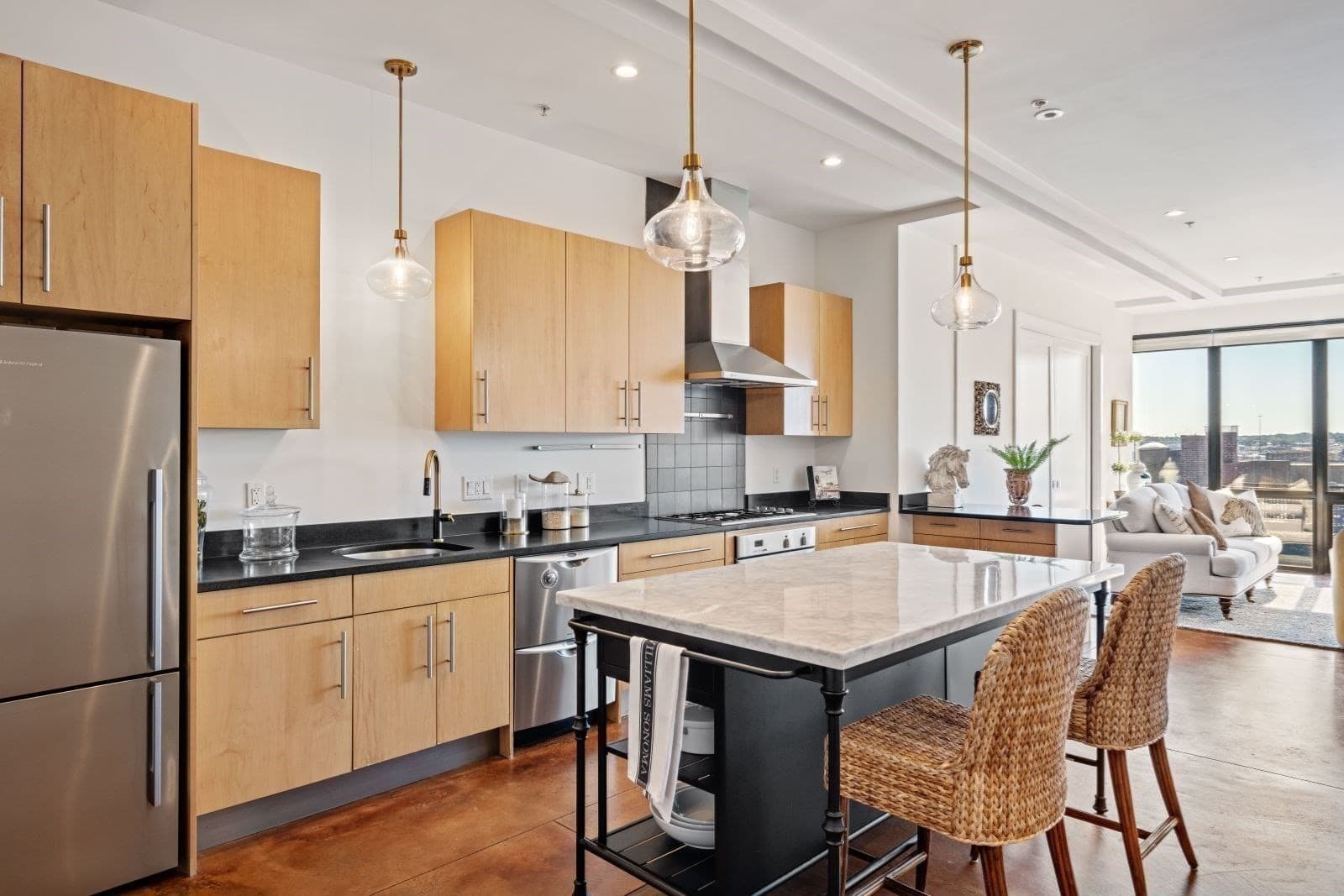 Condominium at 36 A St # D, Boston MA 02127, photo 3 of 25