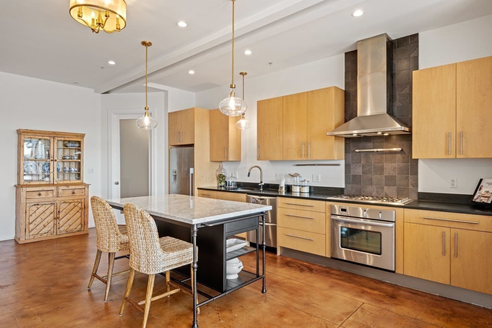Condominium at 36 A St # D, Boston MA 02127, photo 4 of 25