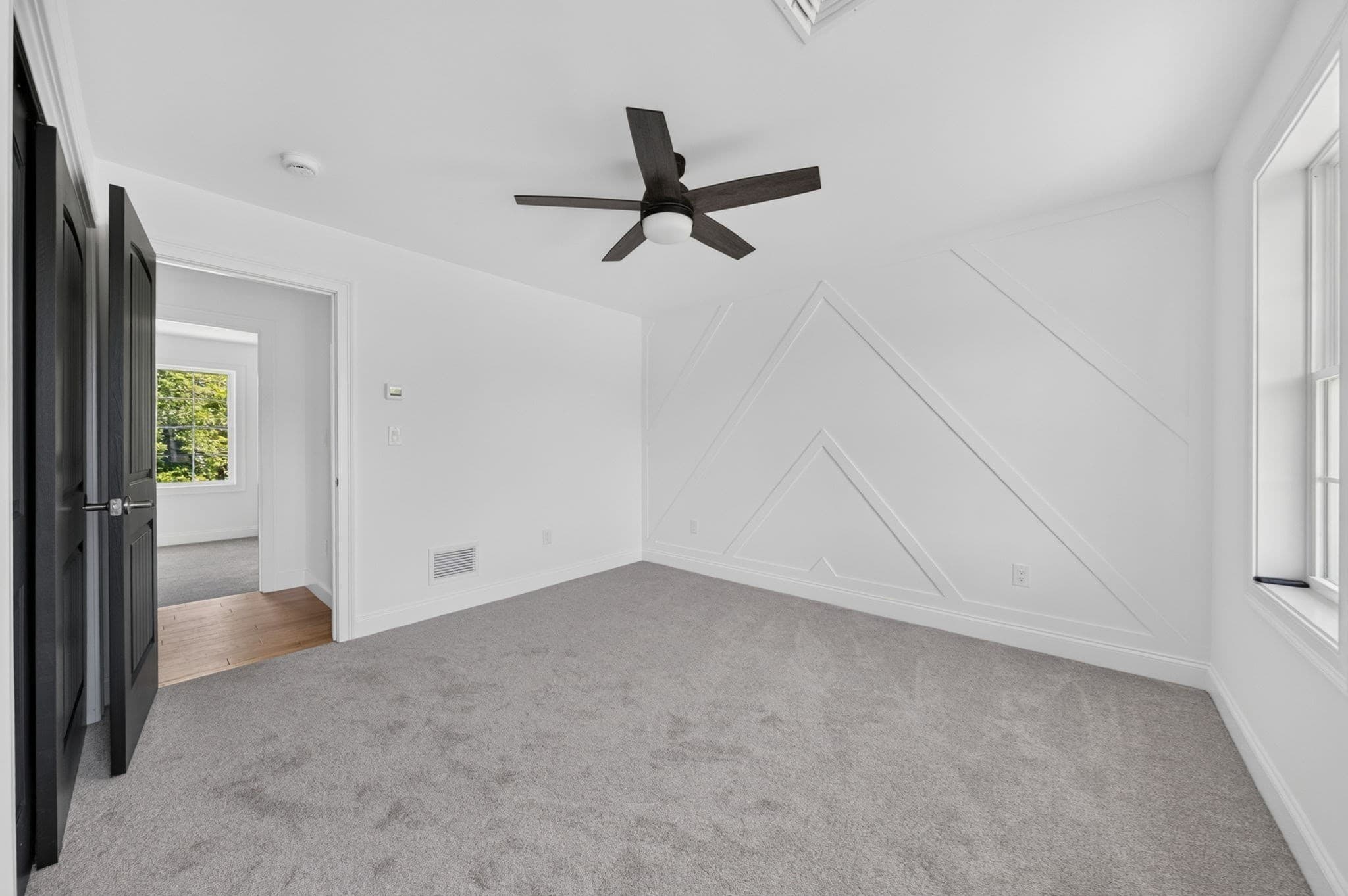 Single Family Residence at 8 Morses Ln, Acushnet MA 02743, Acushnet, photo 26 of 40