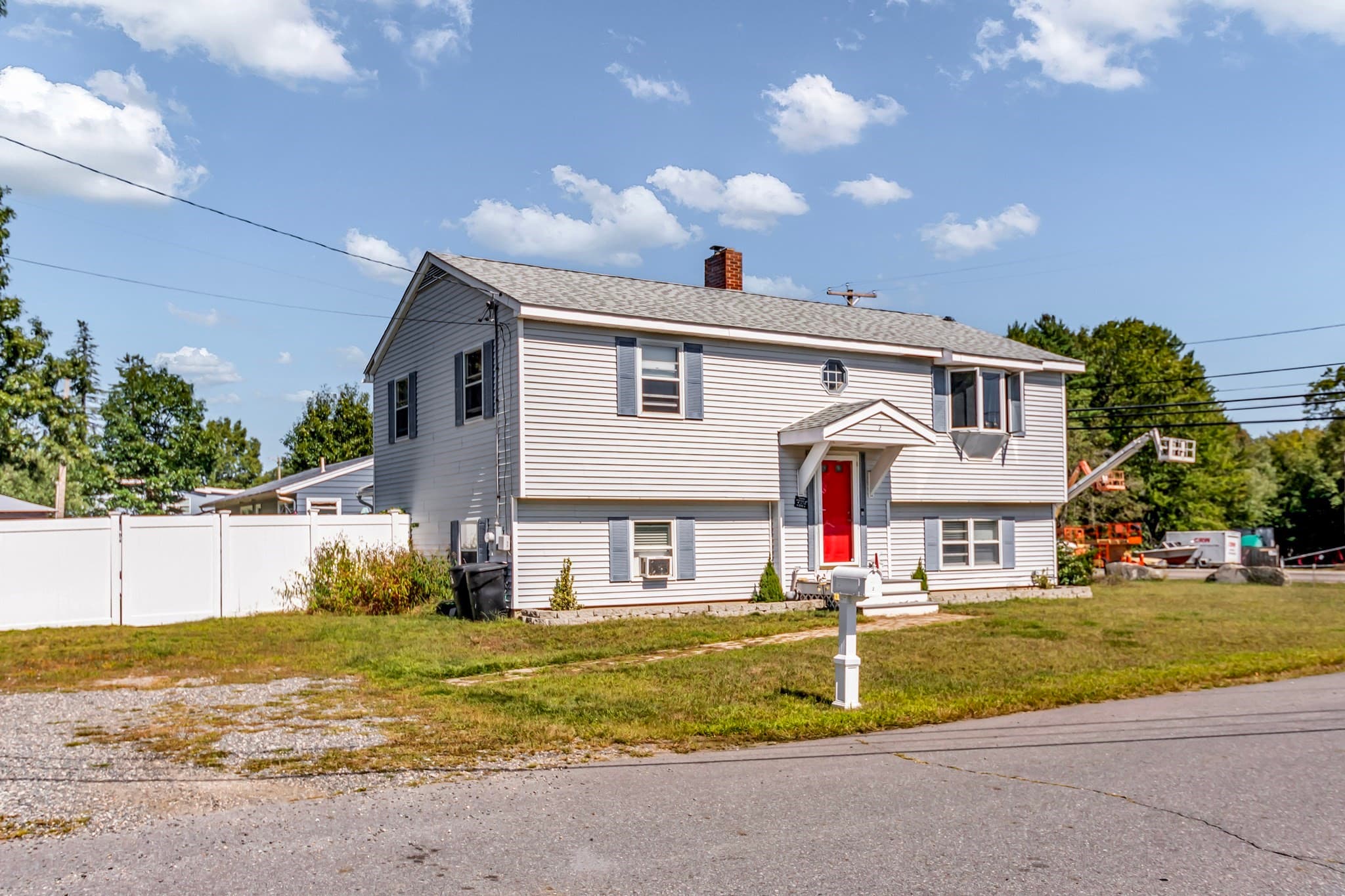 Single Family Residence at 2 Pine St, Salisbury MA 01952, Salisbury, photo 7 of 13