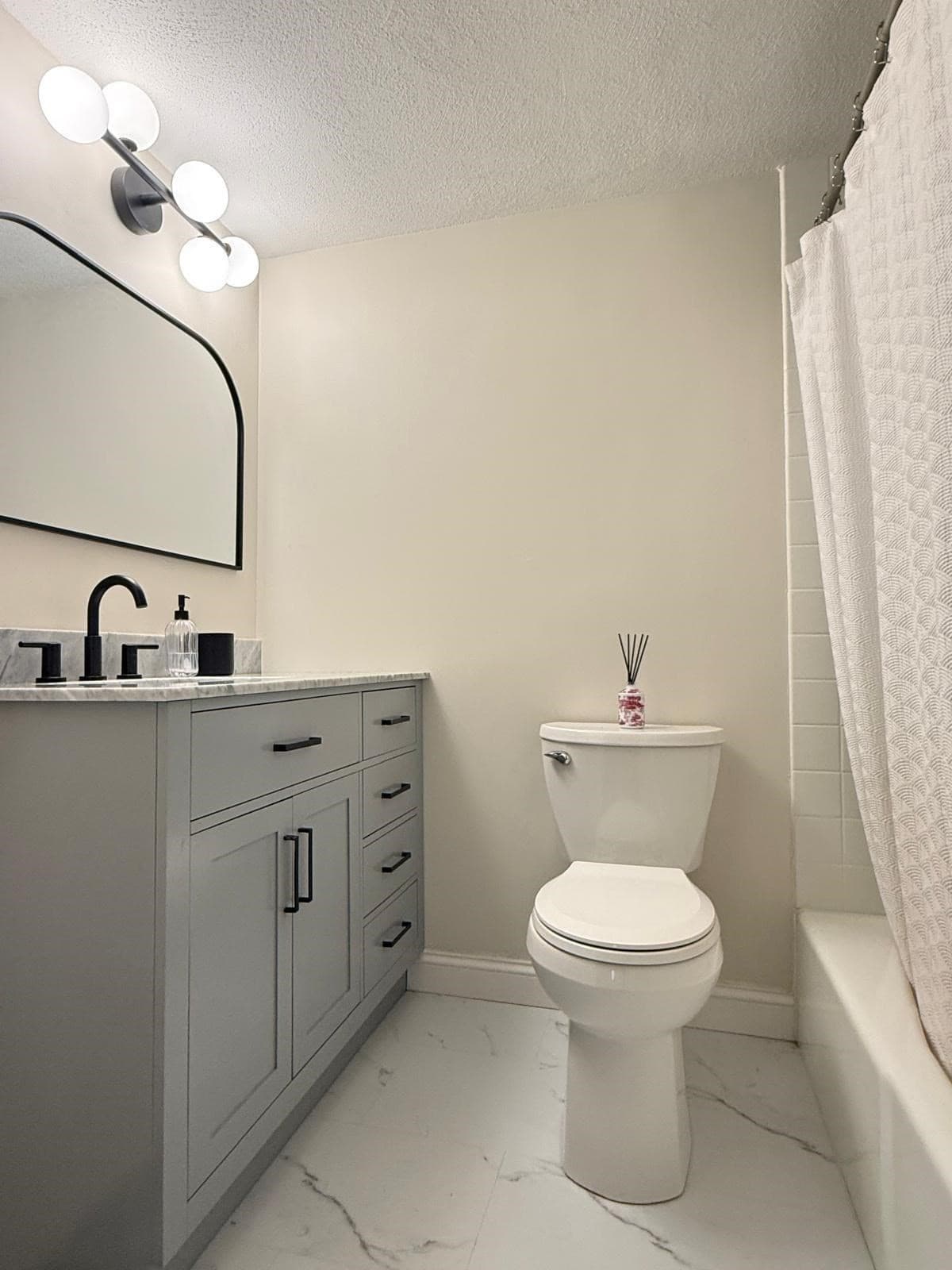 Condominium at 1100 Salem St # 96, Lynnfield MA 01940, Lynnfield, photo 12 of 14